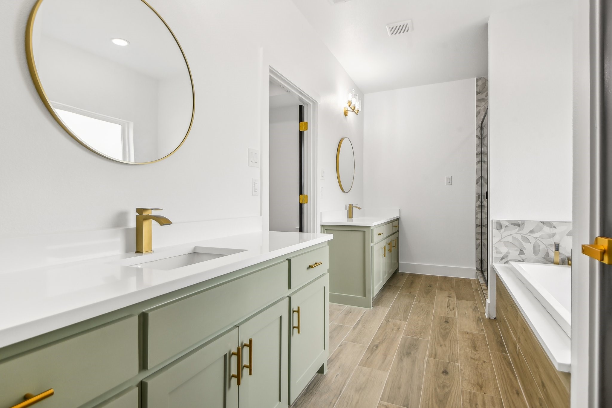 6605 Buffalo Ridge Circle