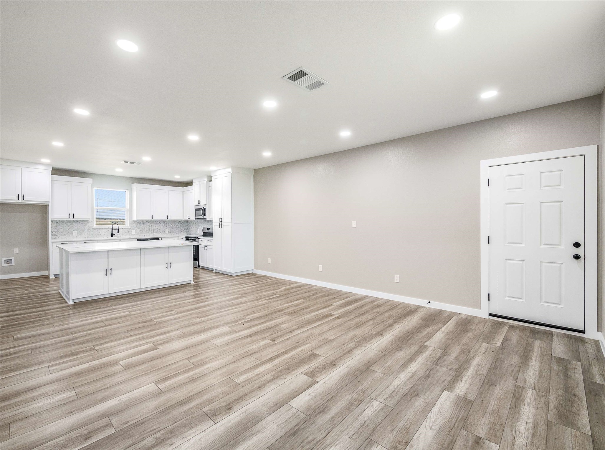 1061 Zmolek Road