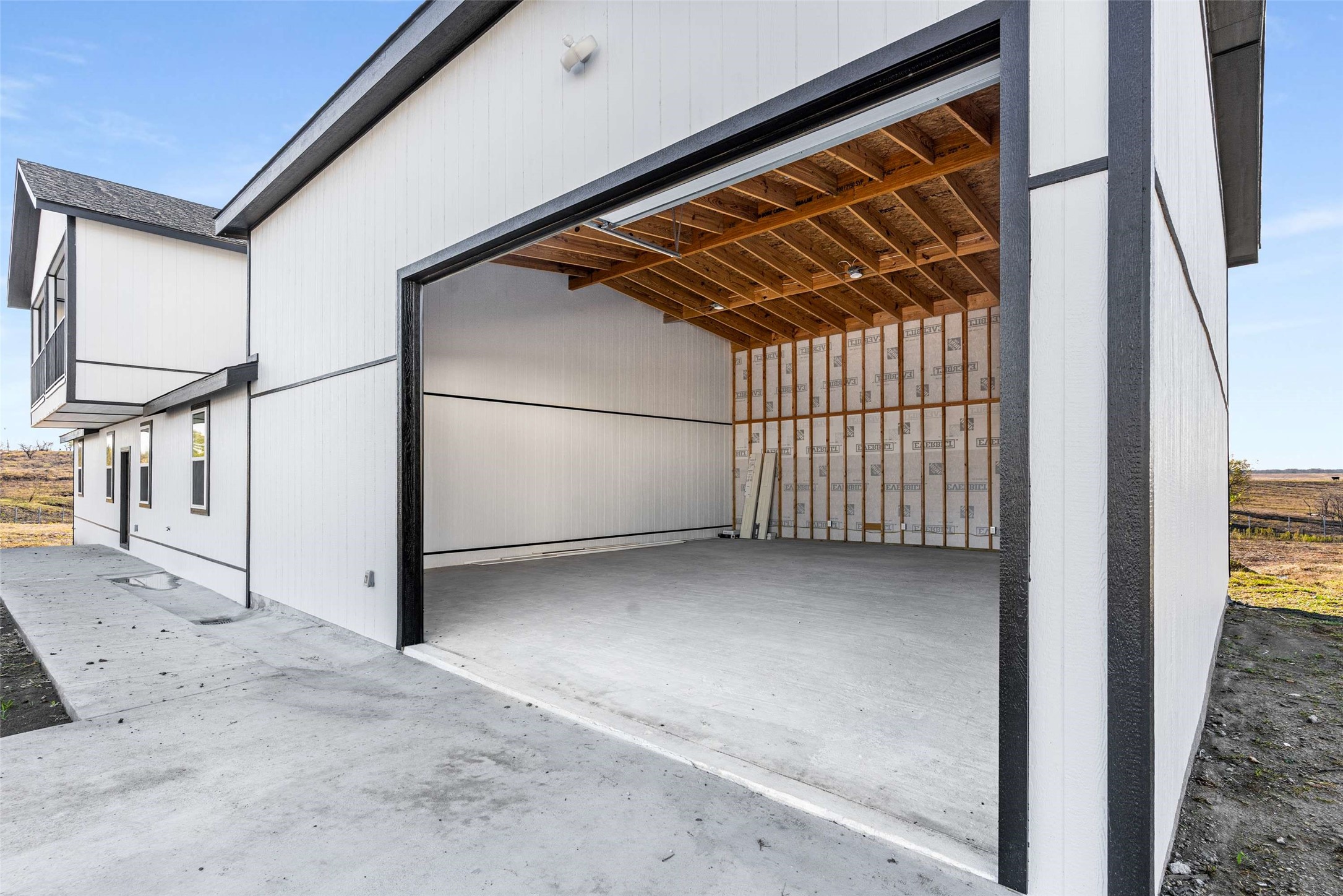 1061 Zmolek Road