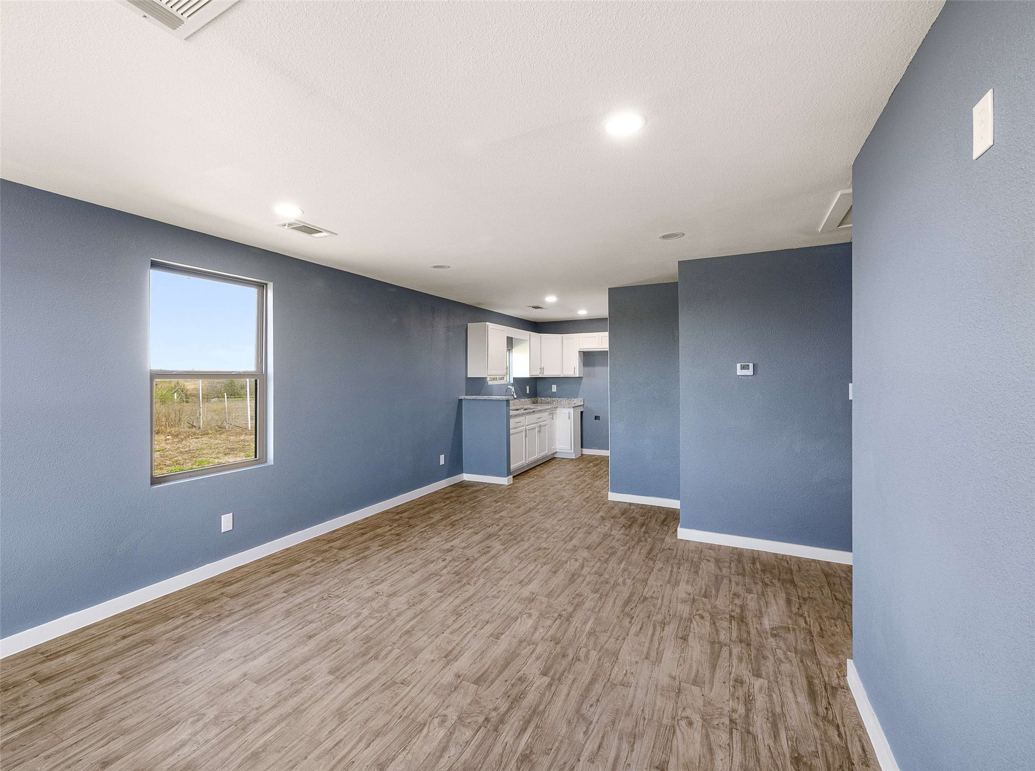 1061 Zmolek Road