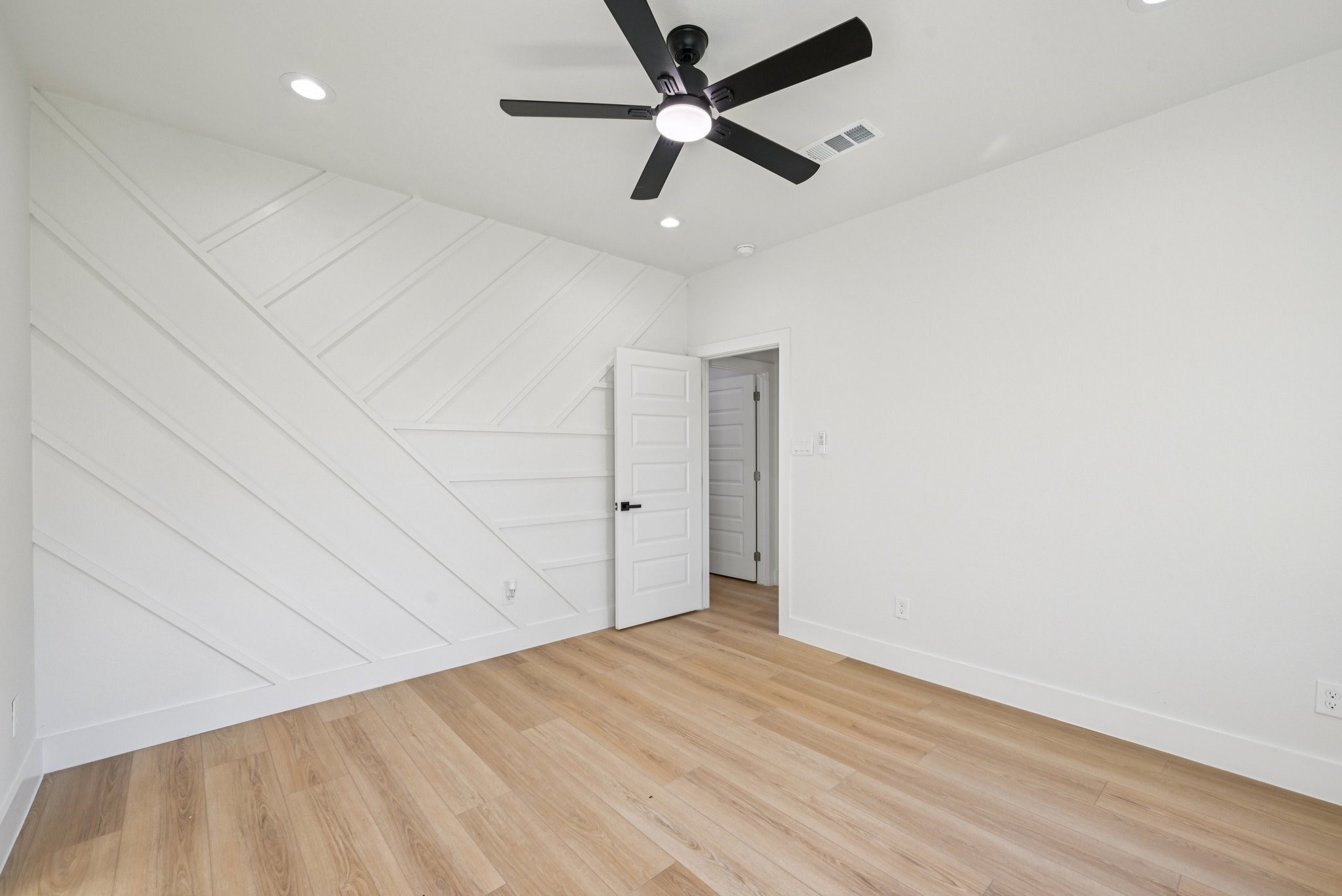 1103 Pemberton Hill Road