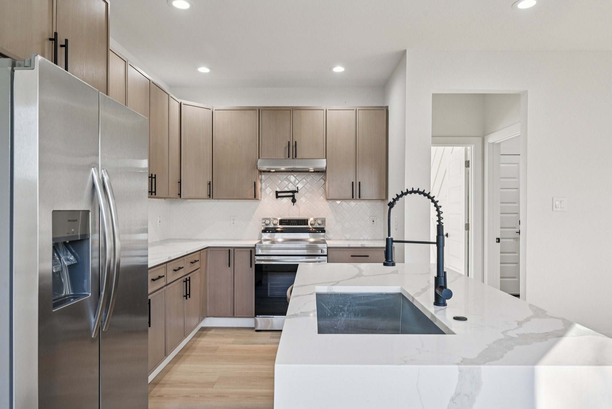 1103 Pemberton Hill Road
