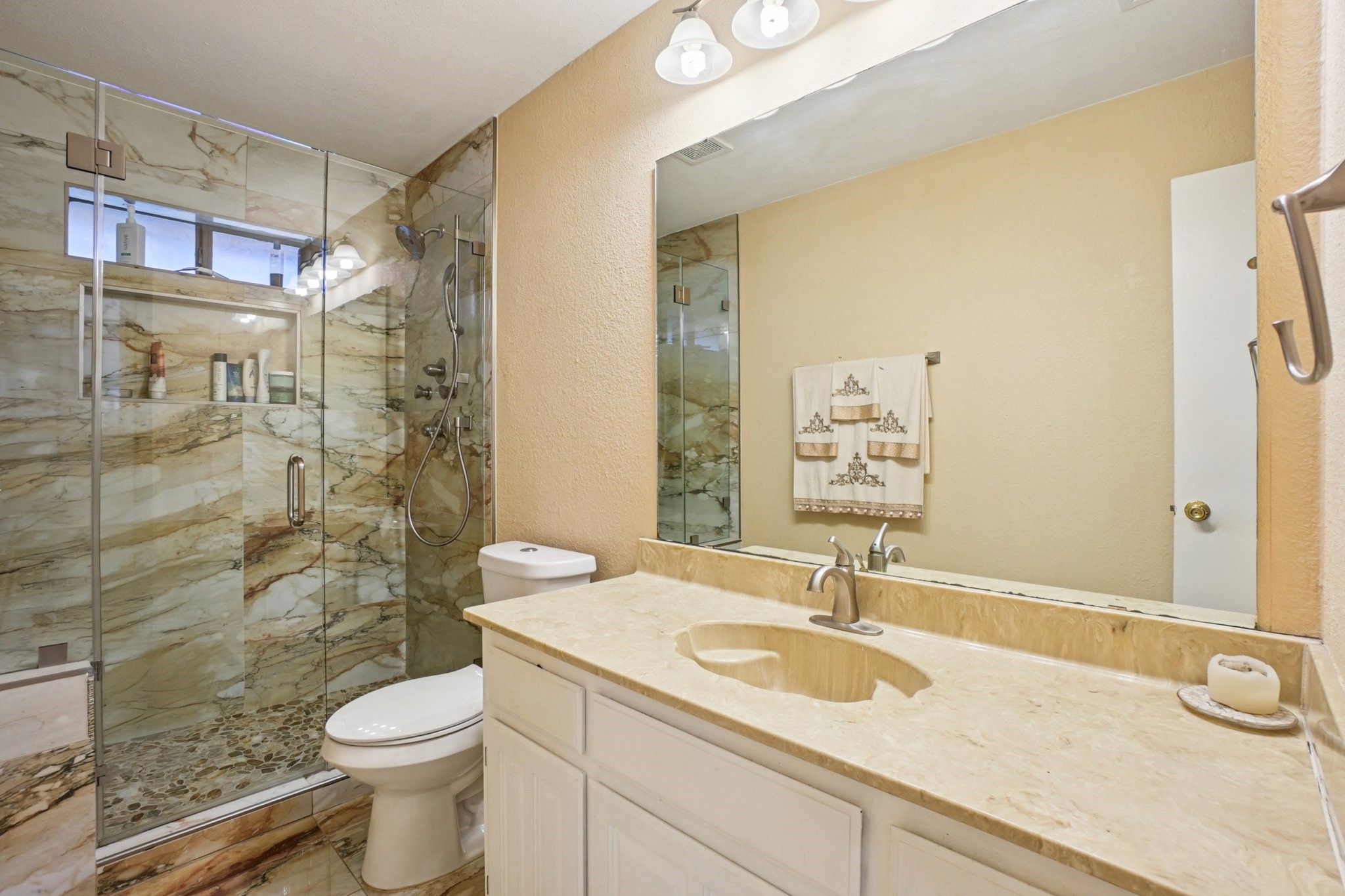 634 Rickey Canyon Avenue