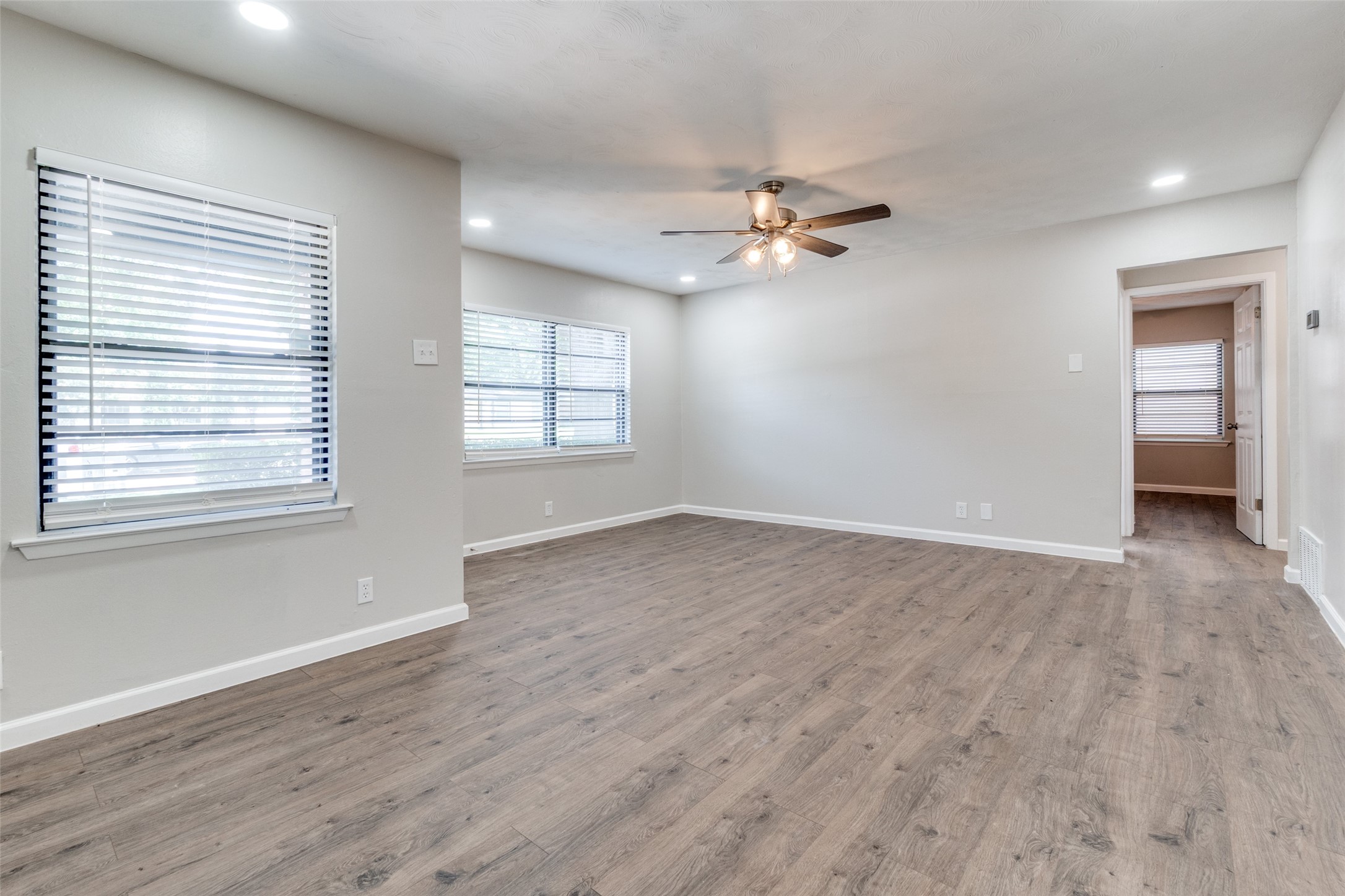 2406 Globe Avenue