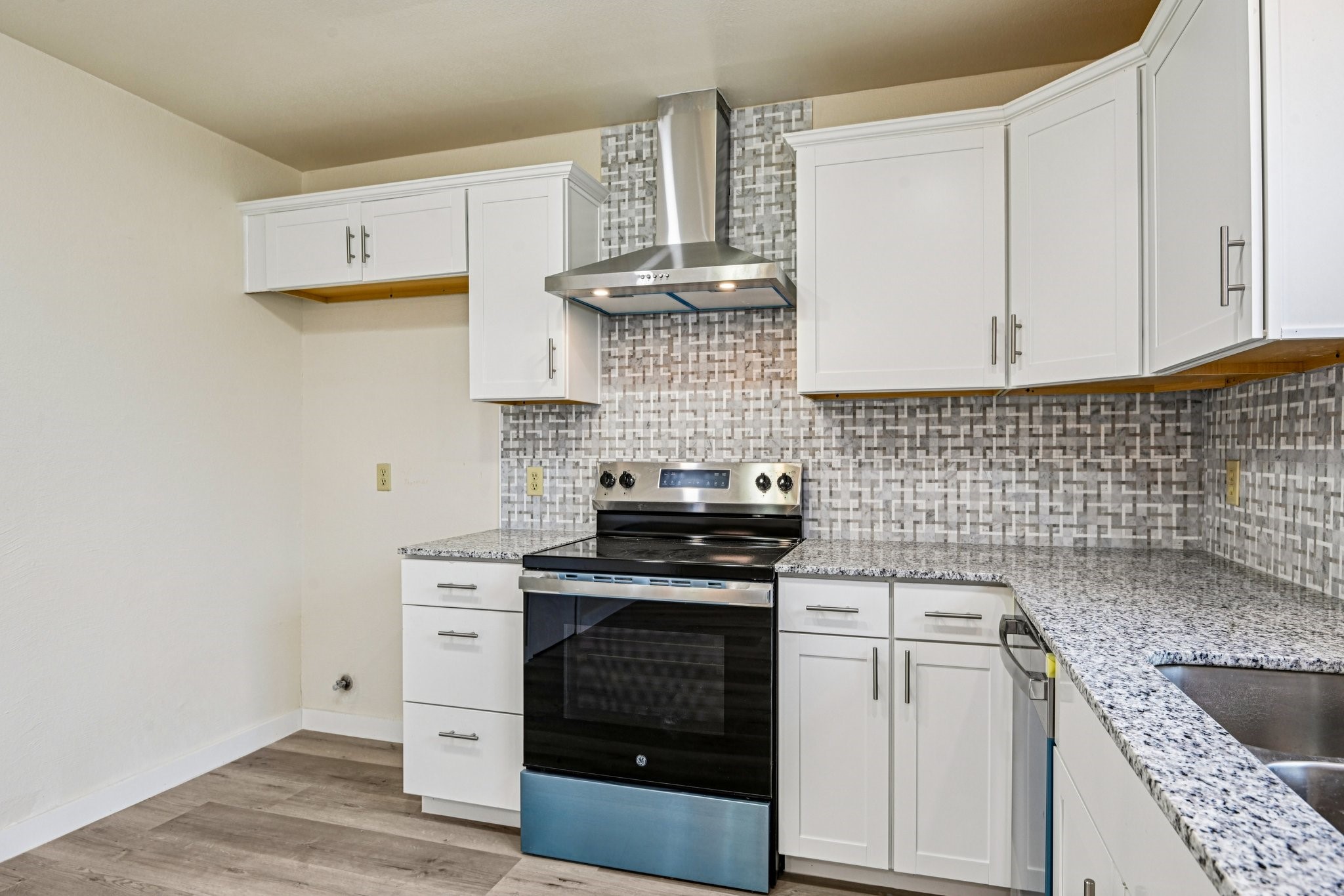 832 Cross Timbers Drive