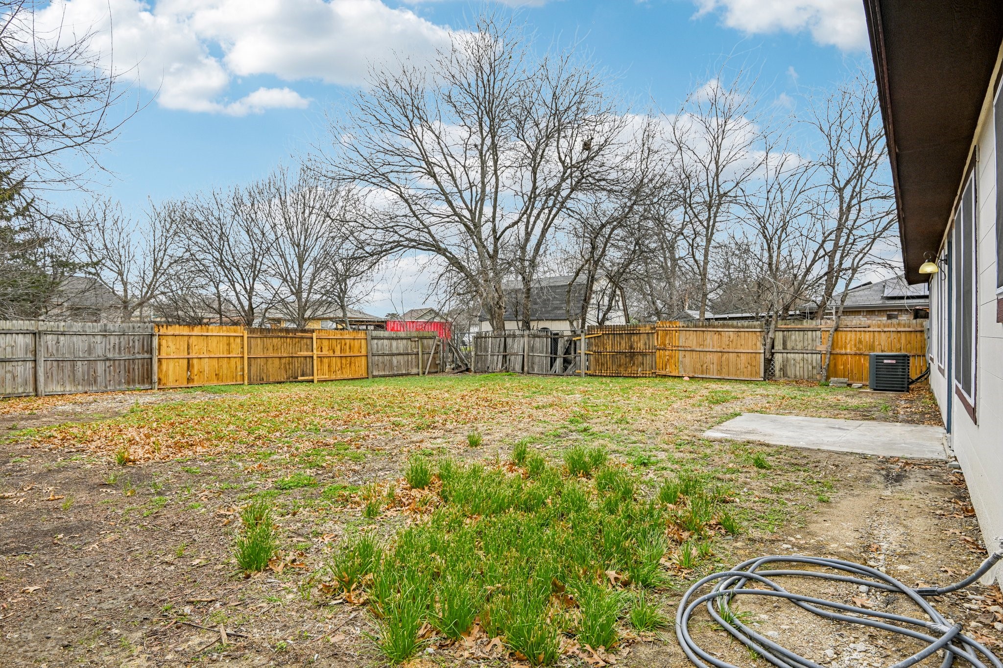 832 Cross Timbers Drive