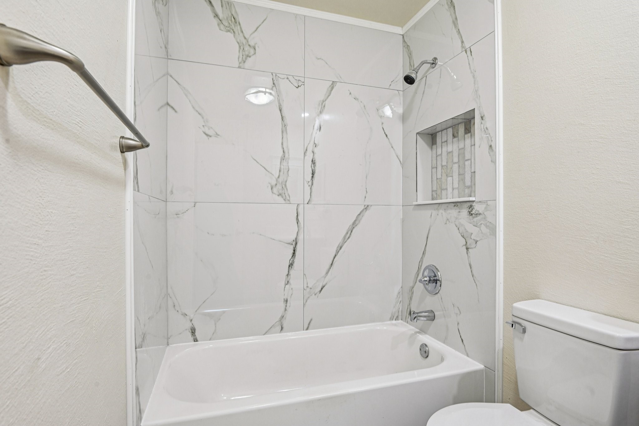 832 Cross Timbers Drive