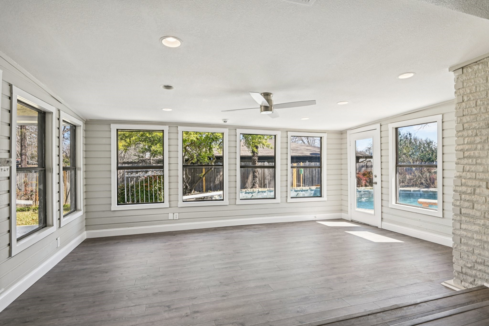 4350 Wedgmont Circle S