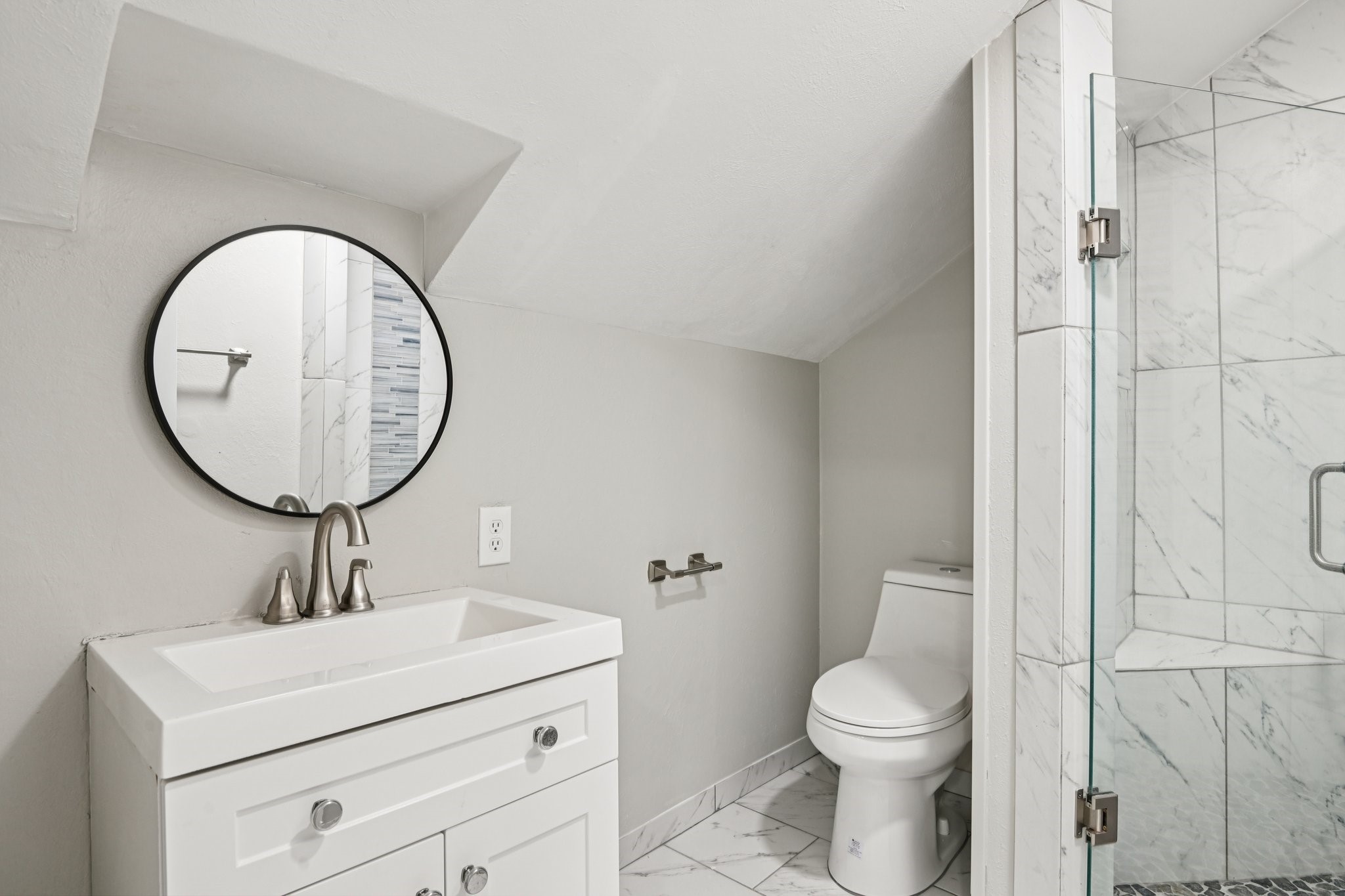 4350 Wedgmont Circle S