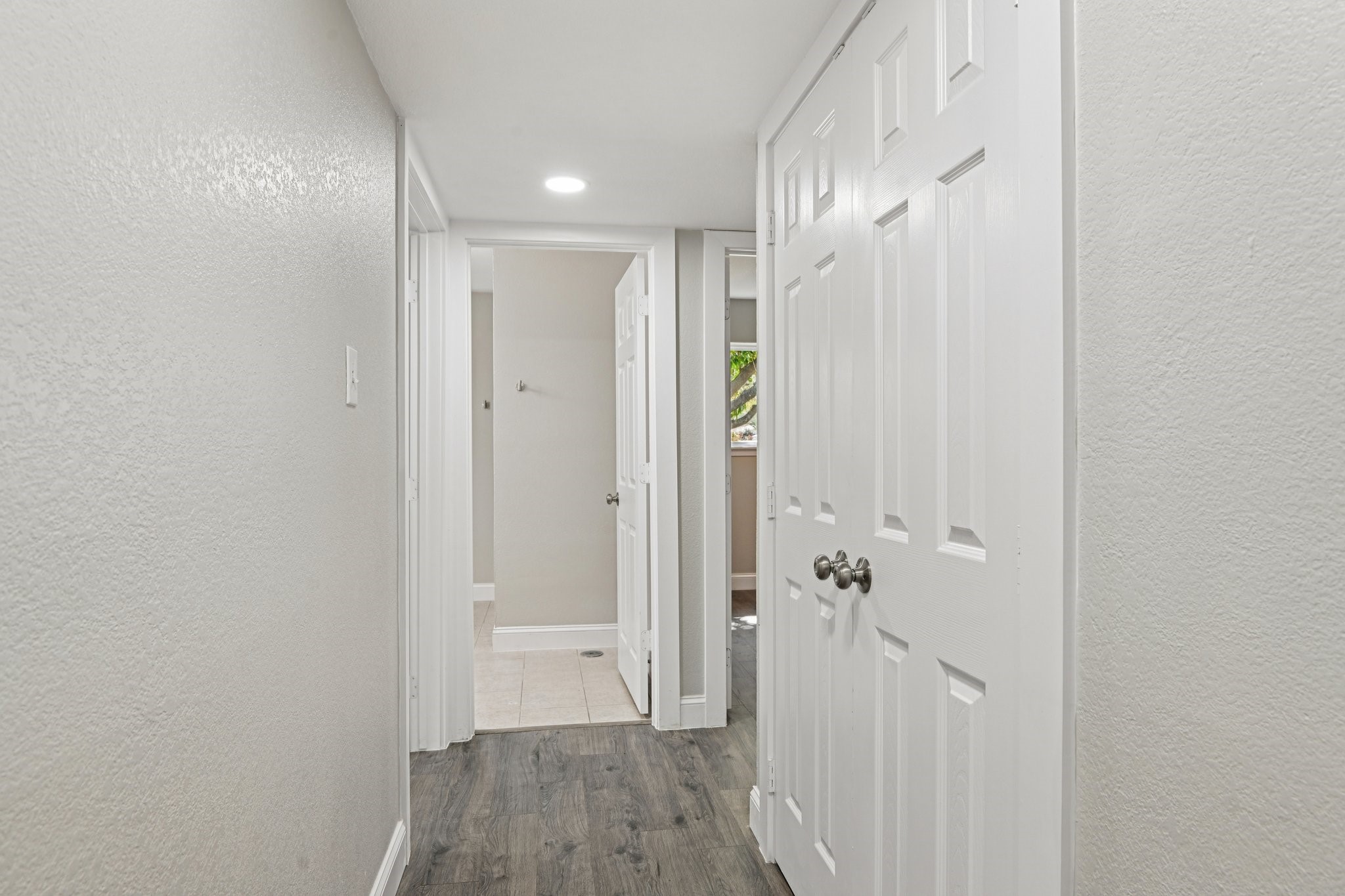 4350 Wedgmont Circle S