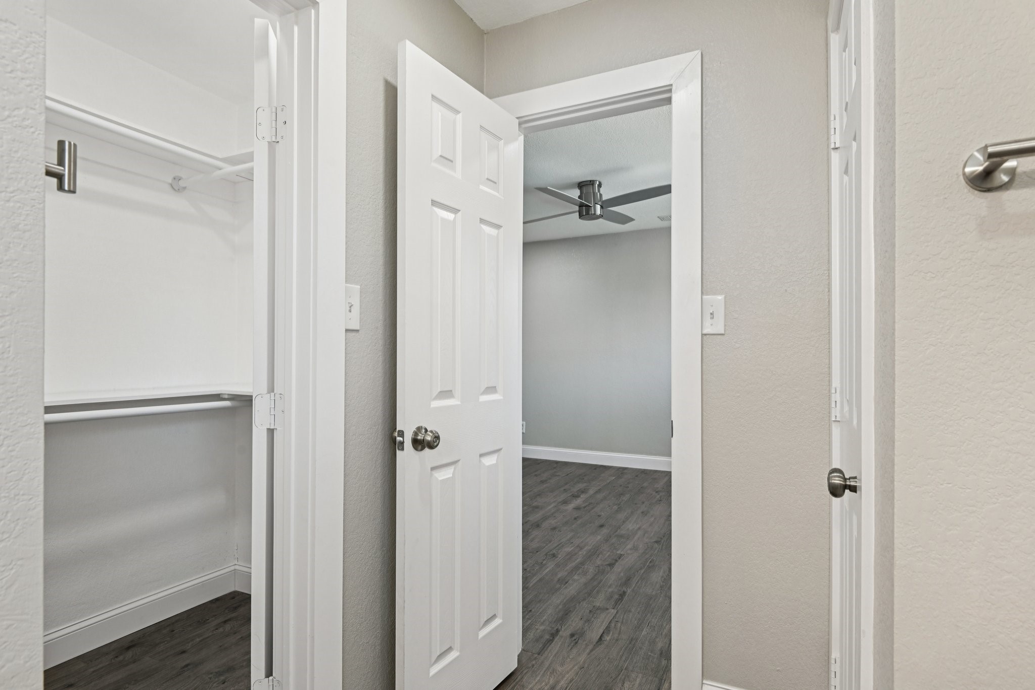 4350 Wedgmont Circle S