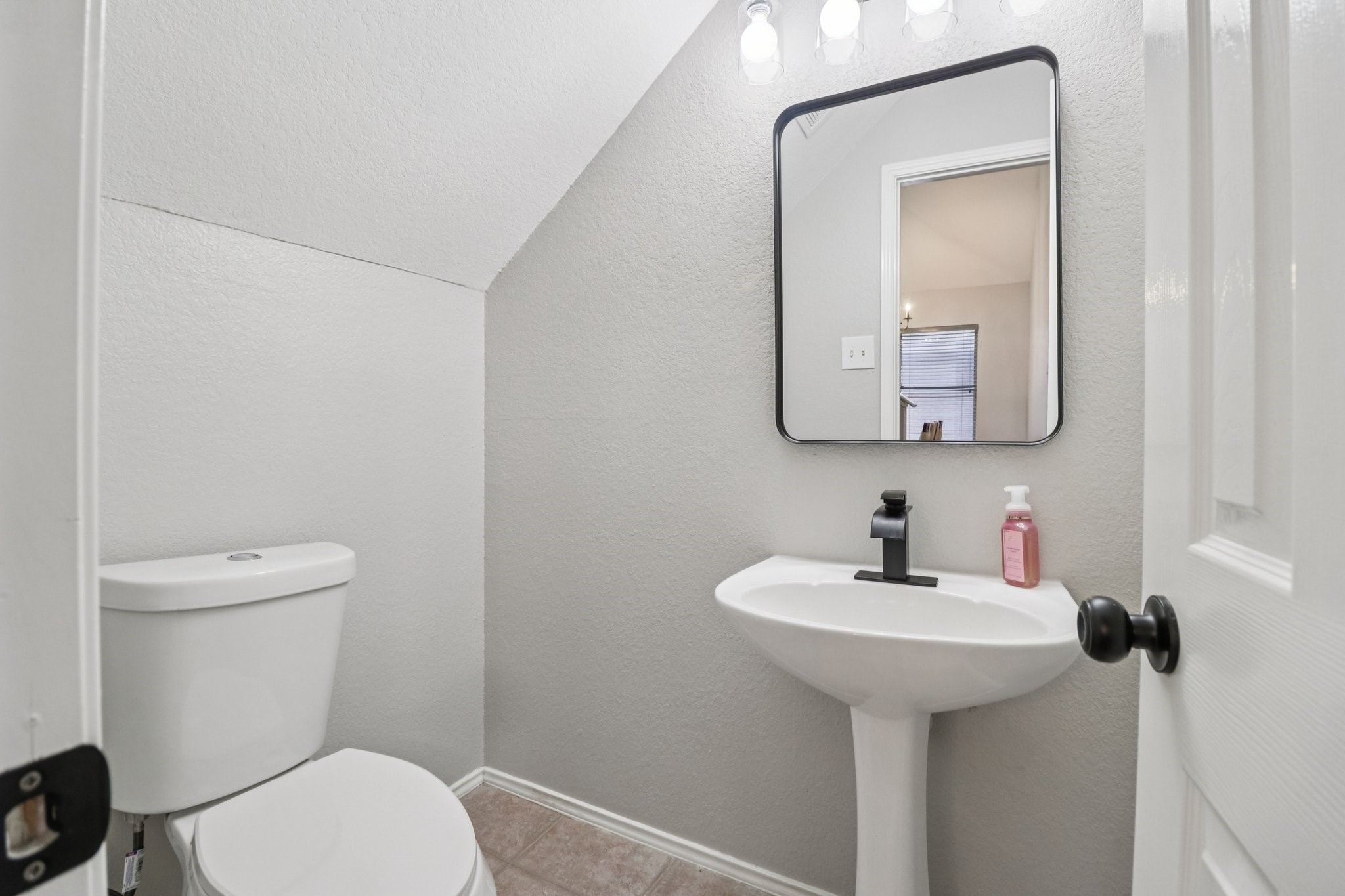 1564 Jesse Ramsey Boulevard