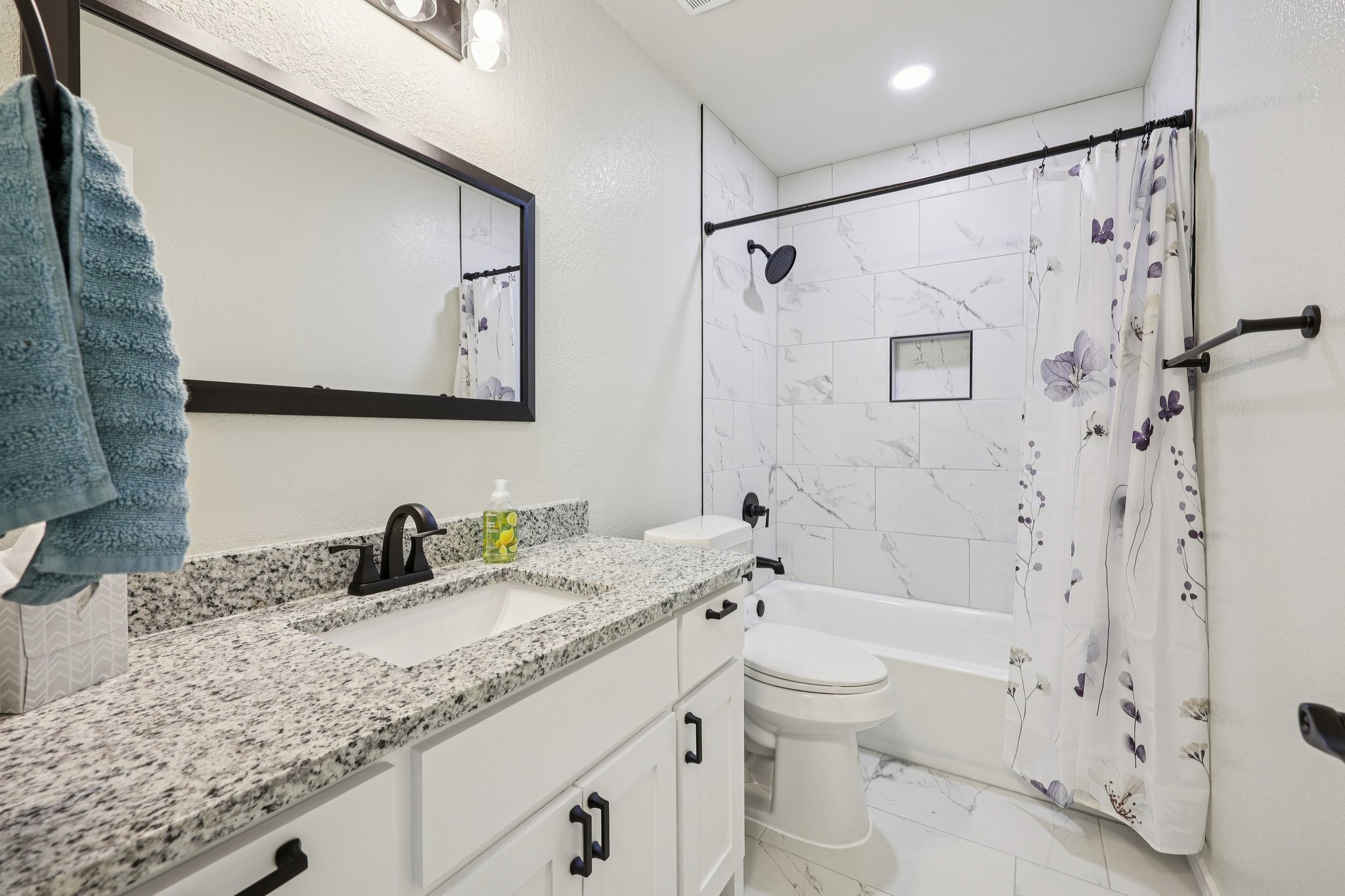 1325 Lake Shore Drive