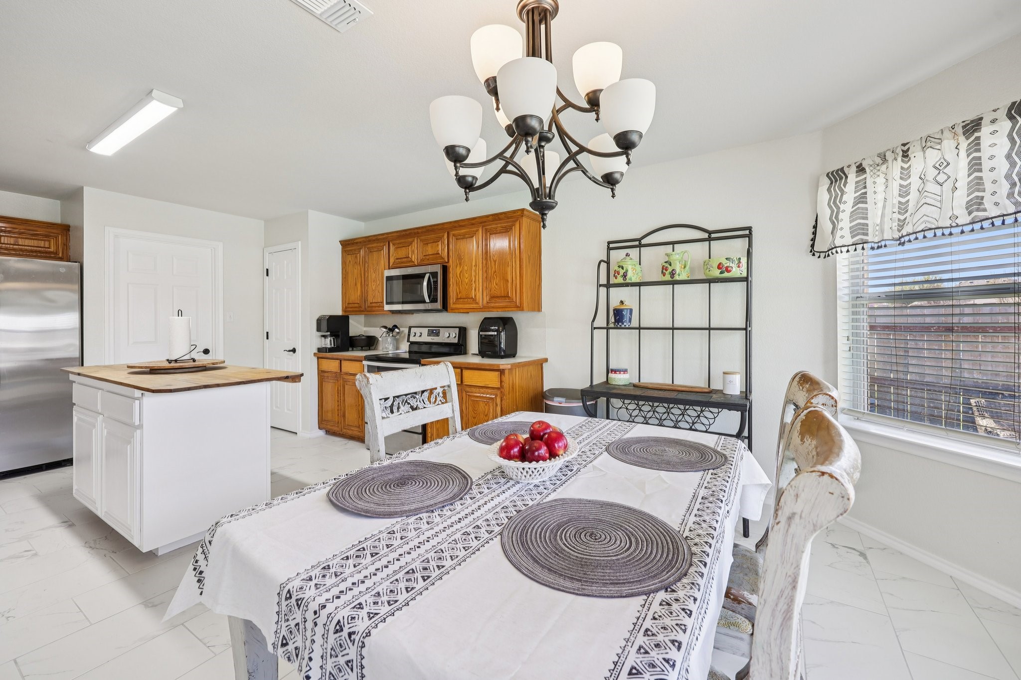 1325 Lake Shore Drive