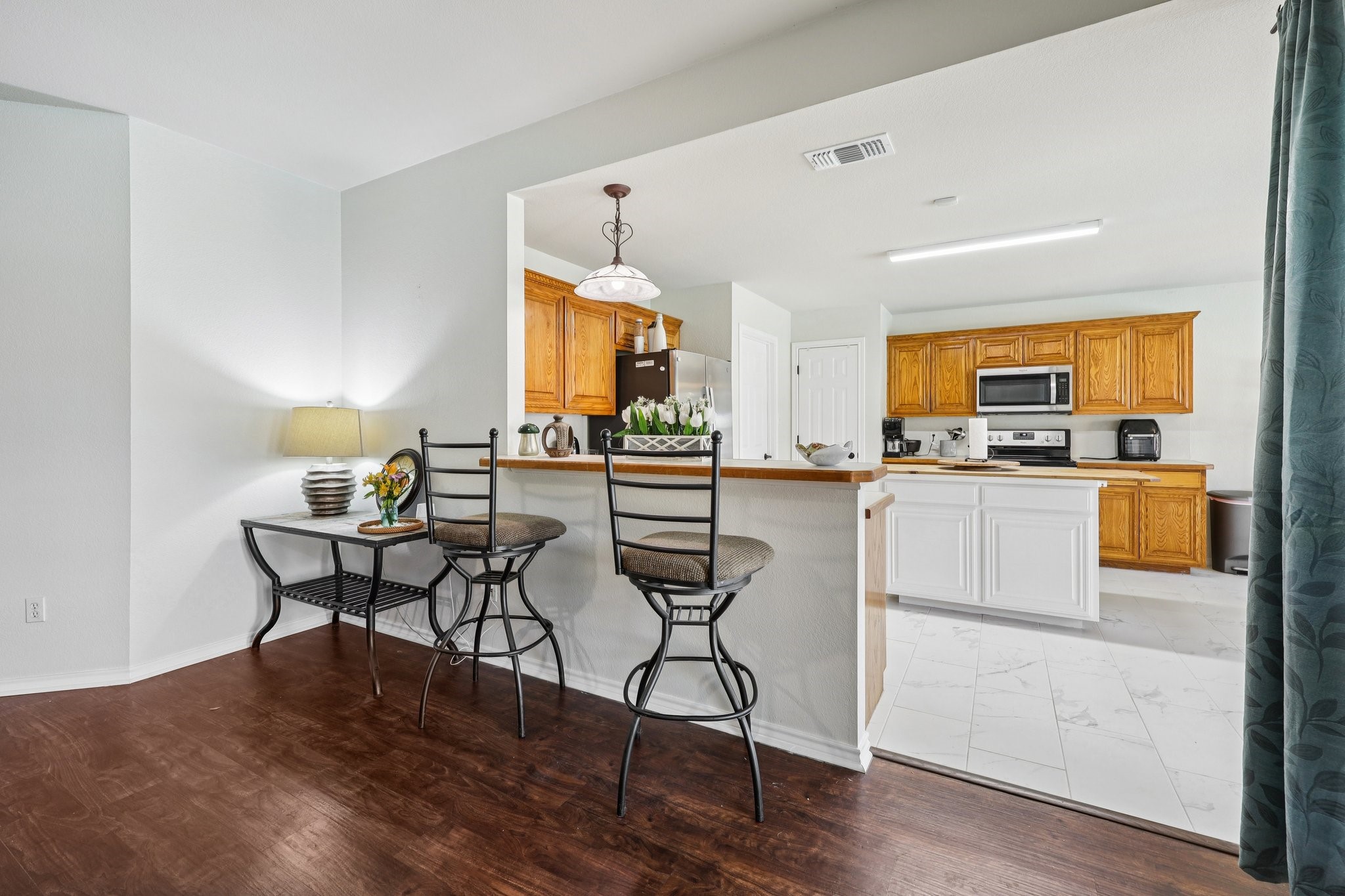 1325 Lake Shore Drive