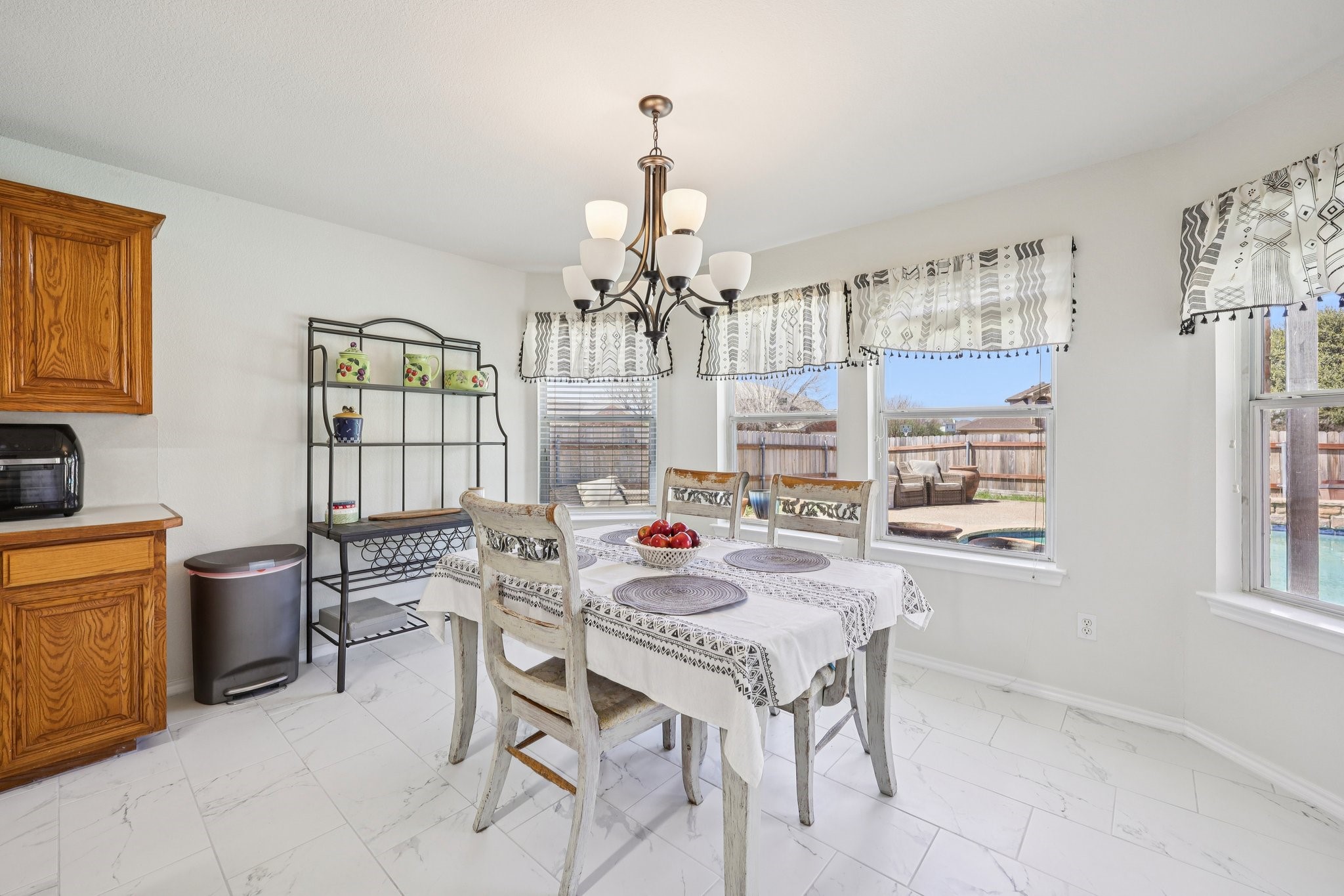 1325 Lake Shore Drive