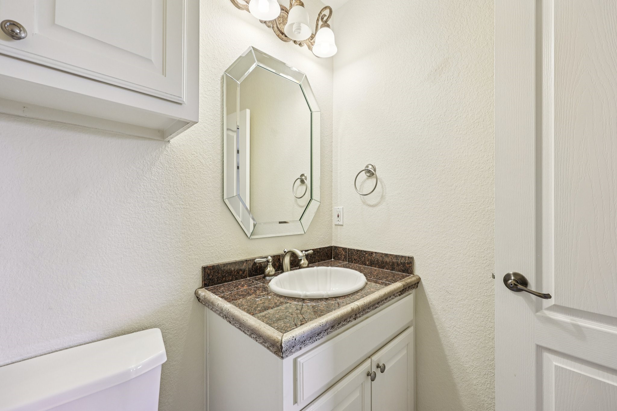 7260 Misty Glen Lane