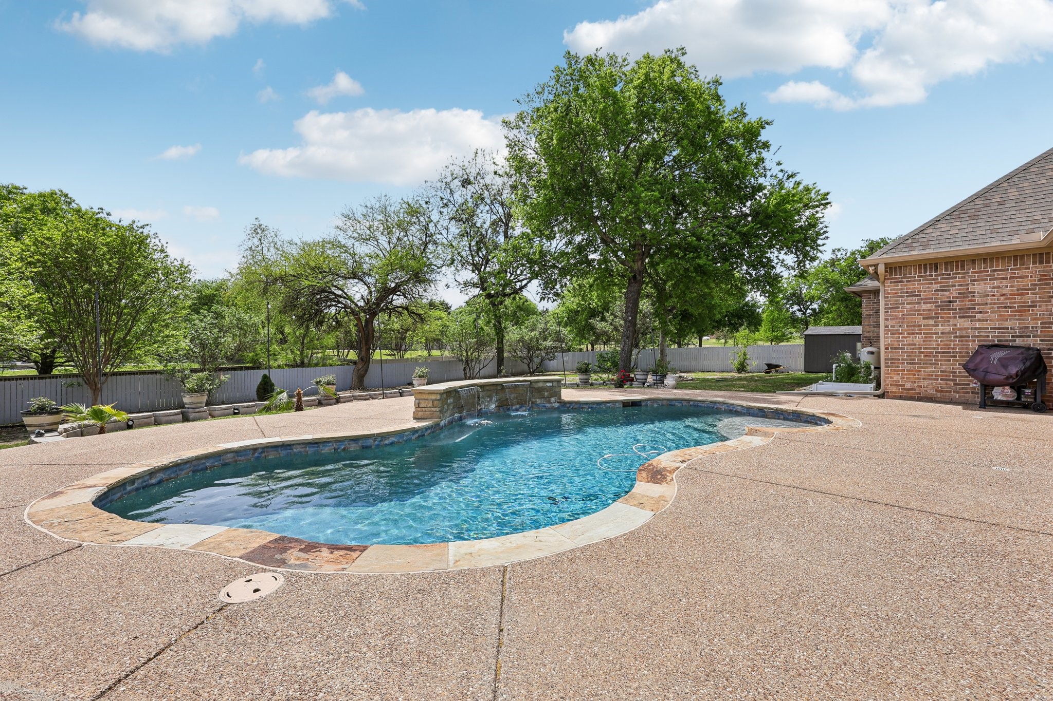 7260 Misty Glen Lane