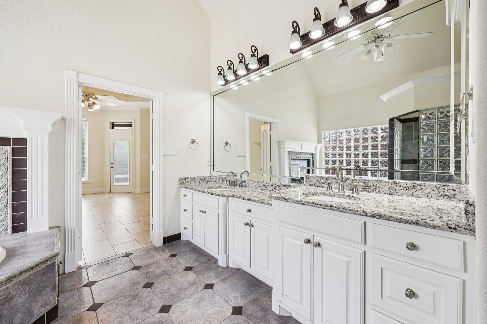 7260 Misty Glen Lane