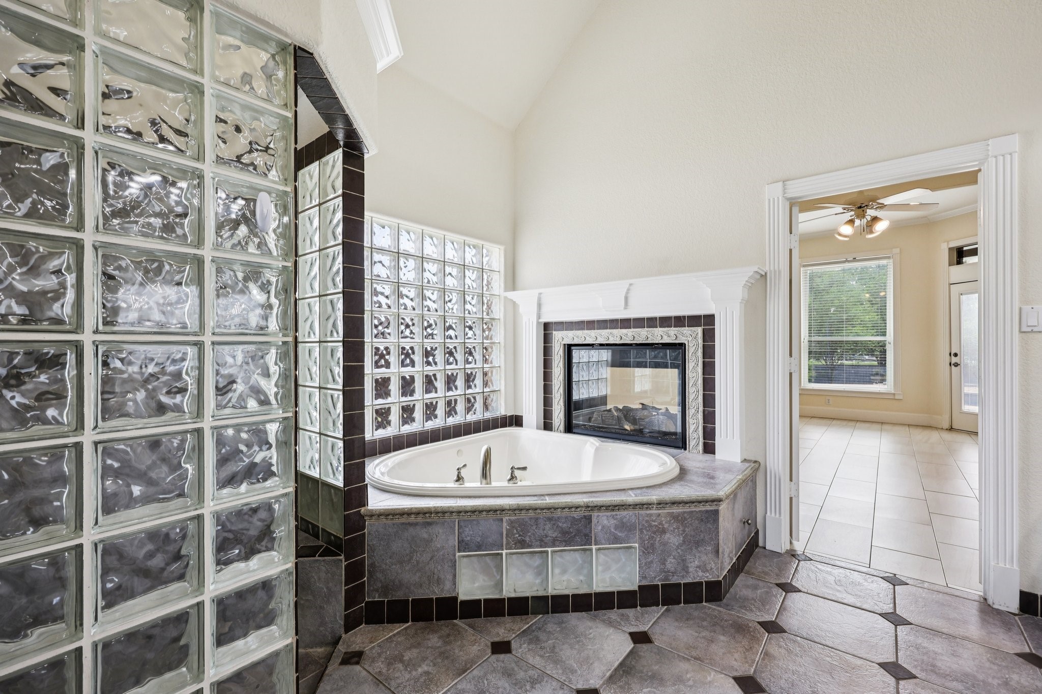 7260 Misty Glen Lane