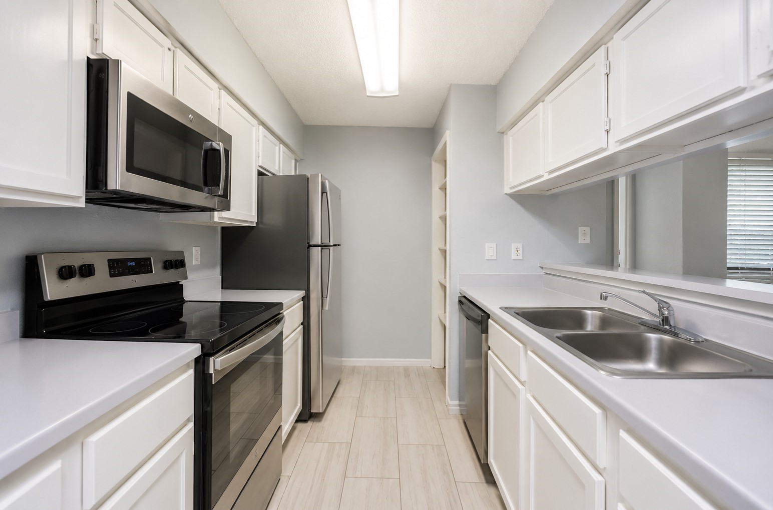 9607 Walnut Street 11107