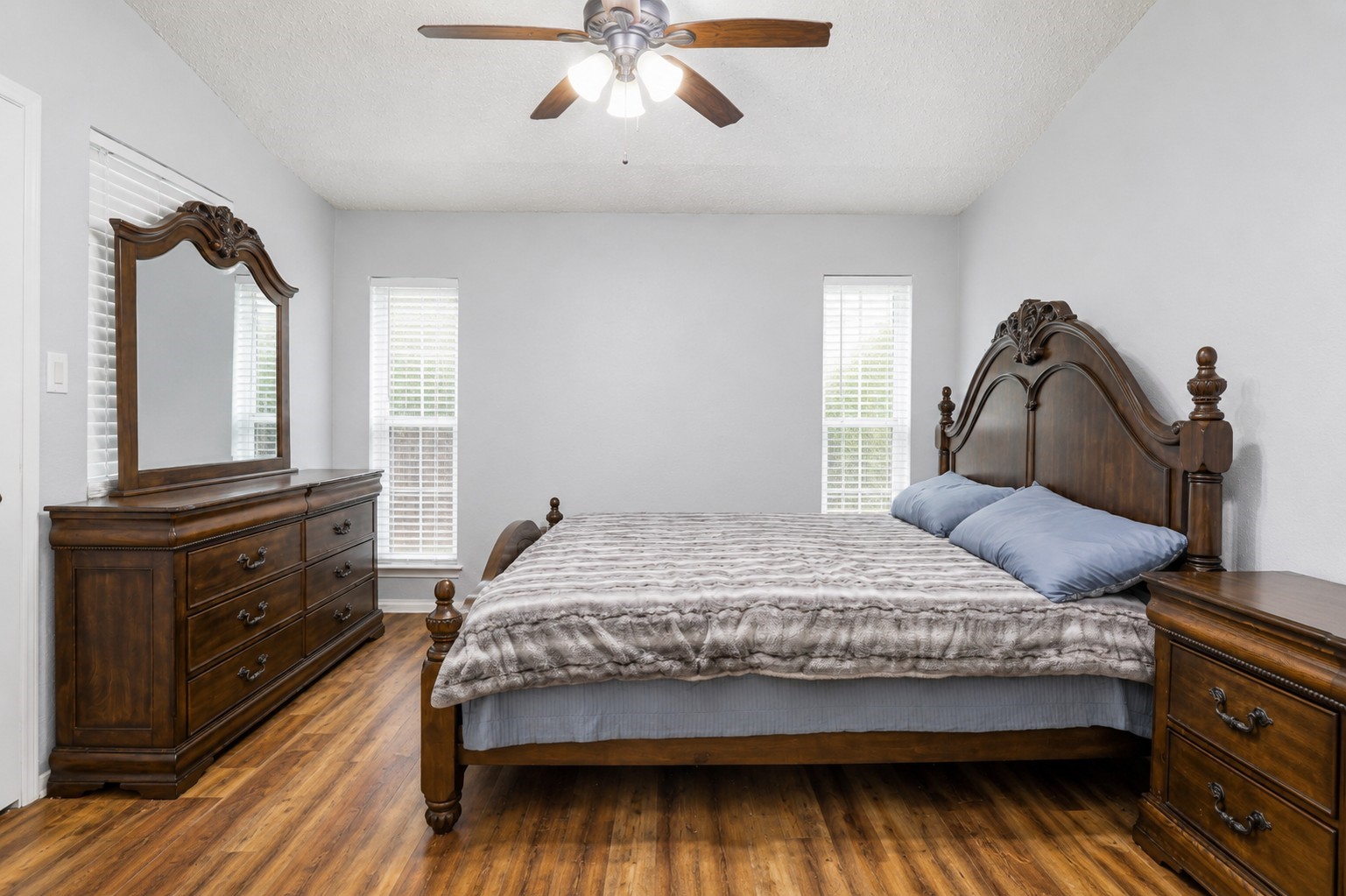 9607 Walnut Street 11107