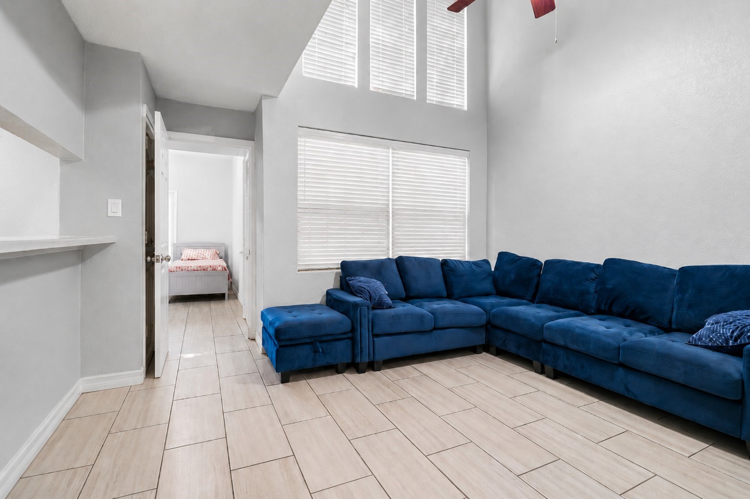 9607 Walnut Street 11107