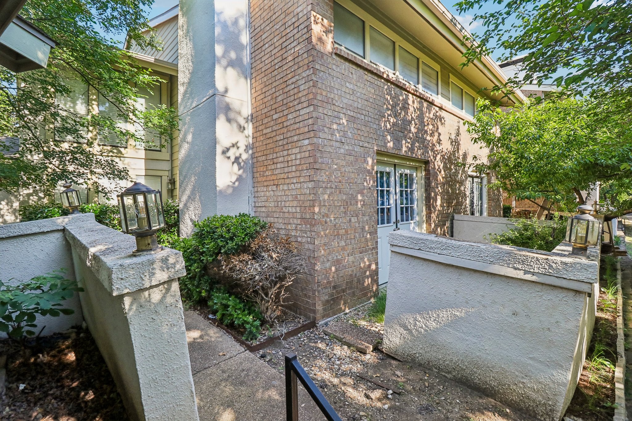9607 Walnut Street 11107