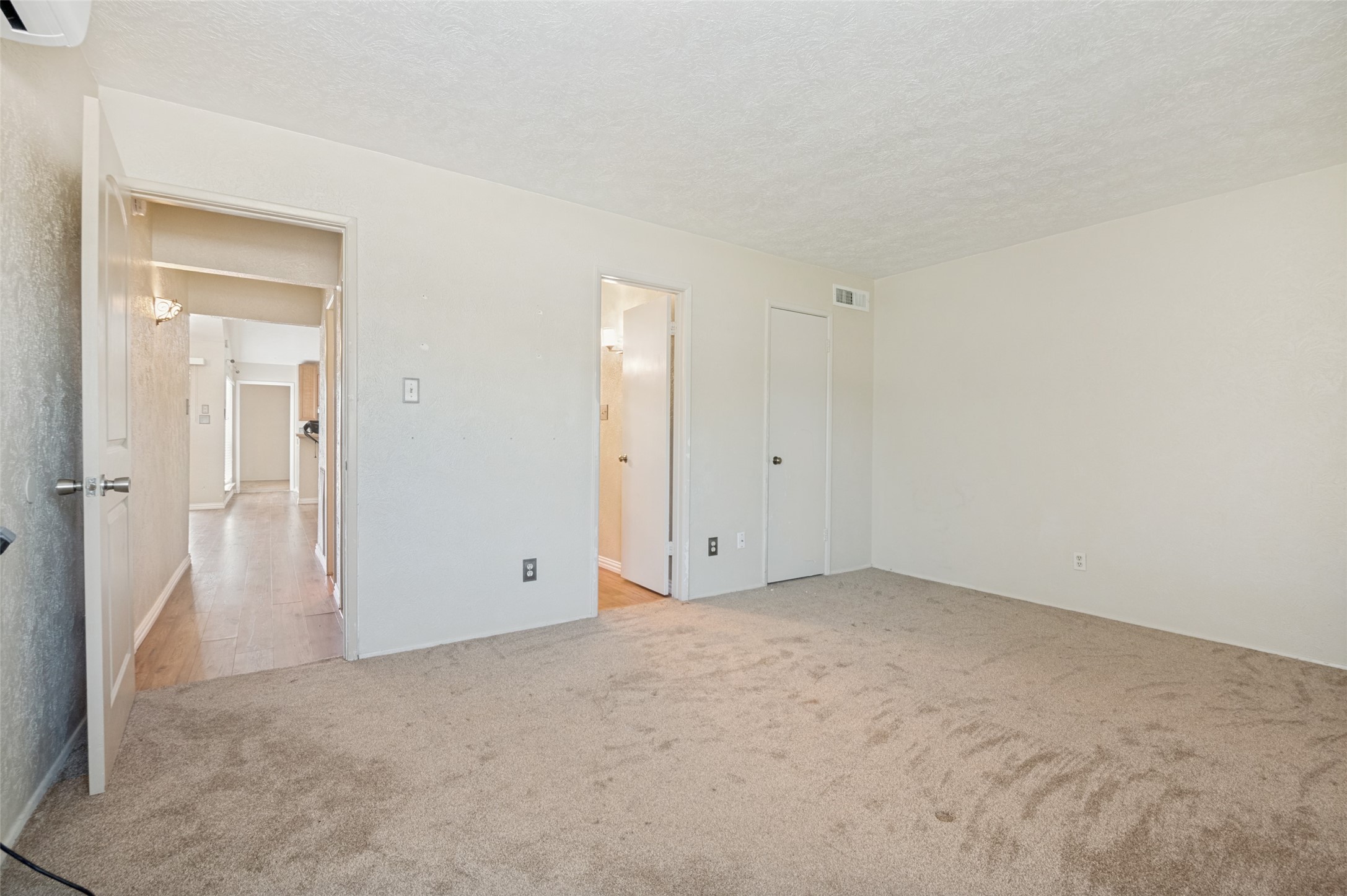 7305 Pineberry Road