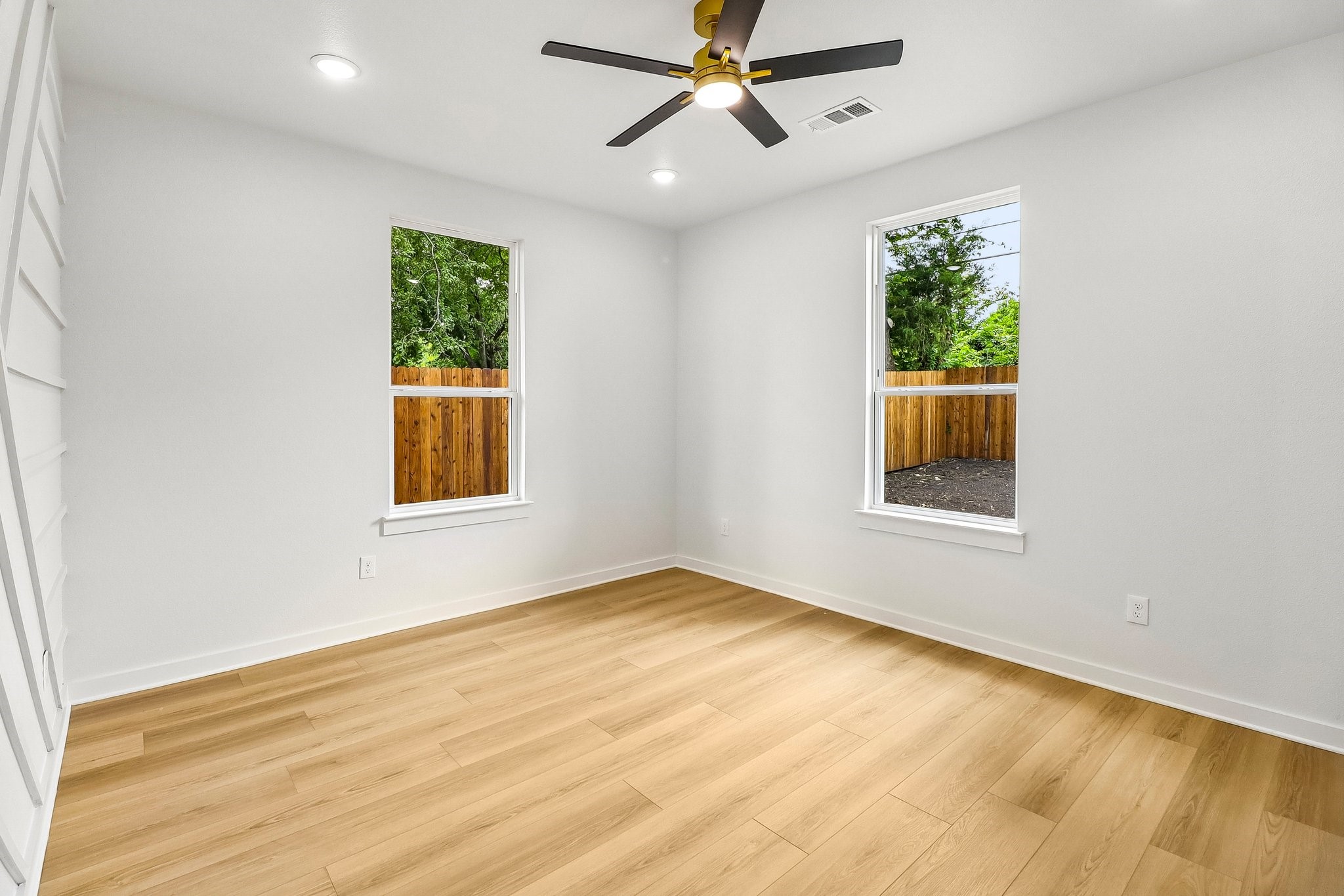 827 Powell Circle