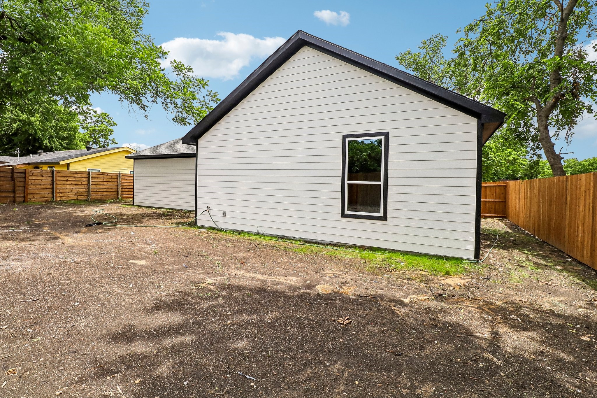 827 Powell Circle
