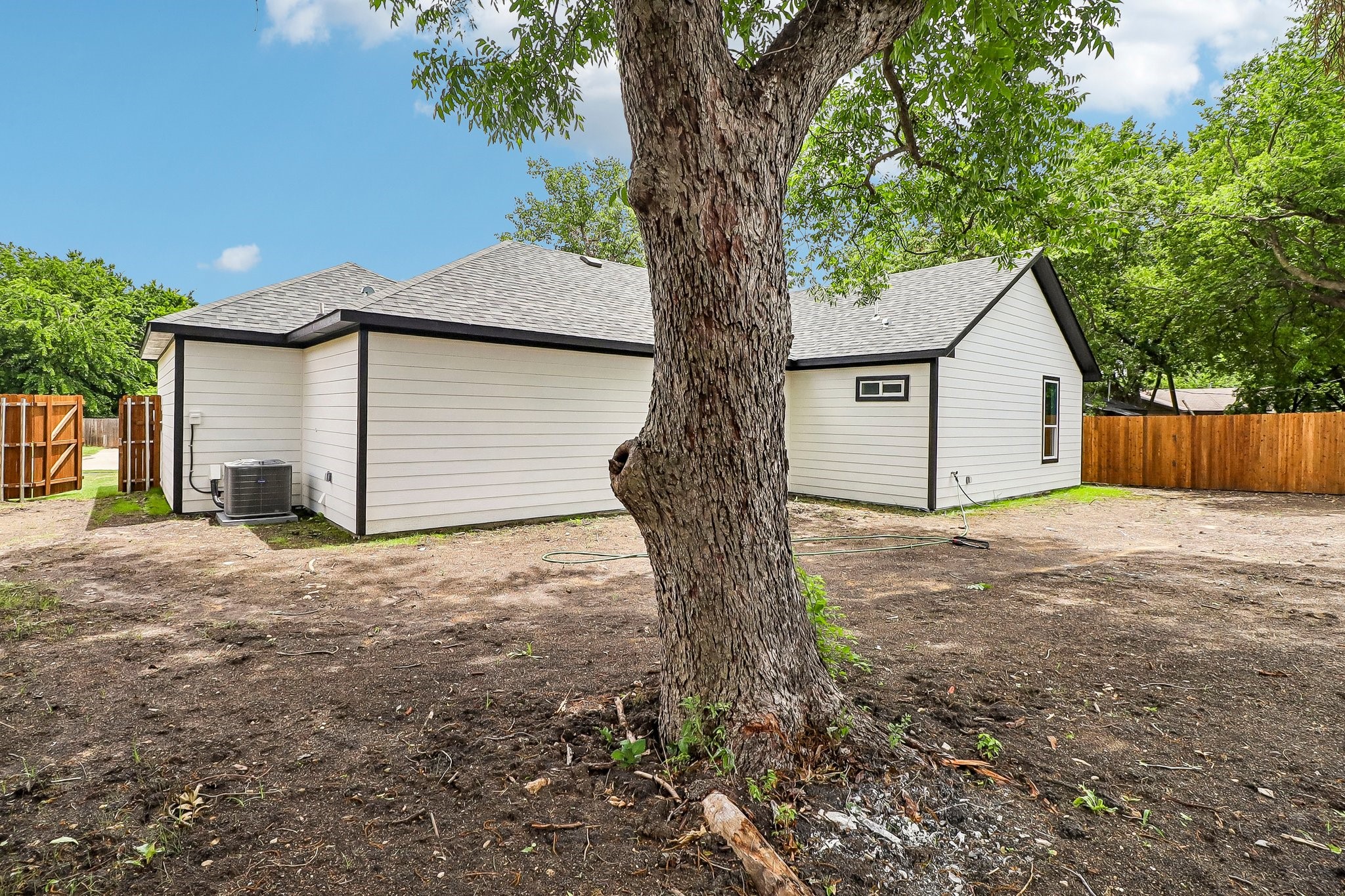 827 Powell Circle