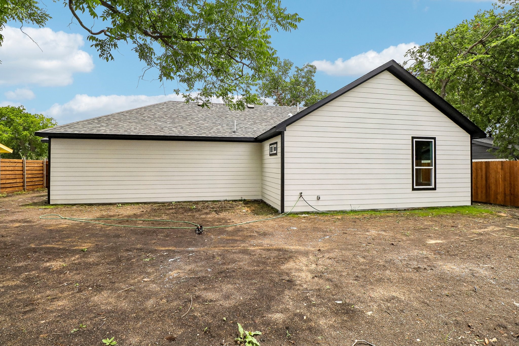 827 Powell Circle