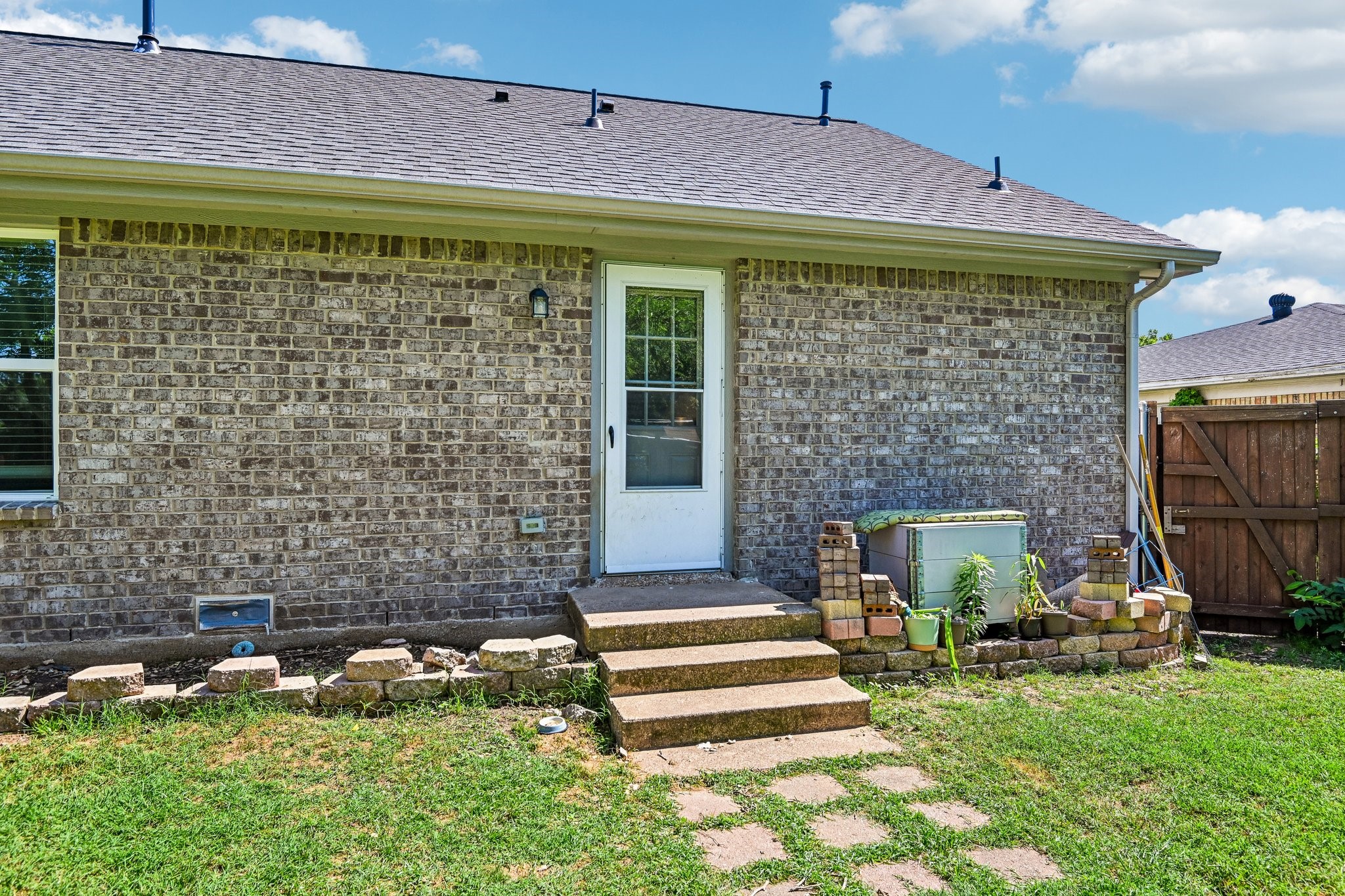 215 Tanco Lane