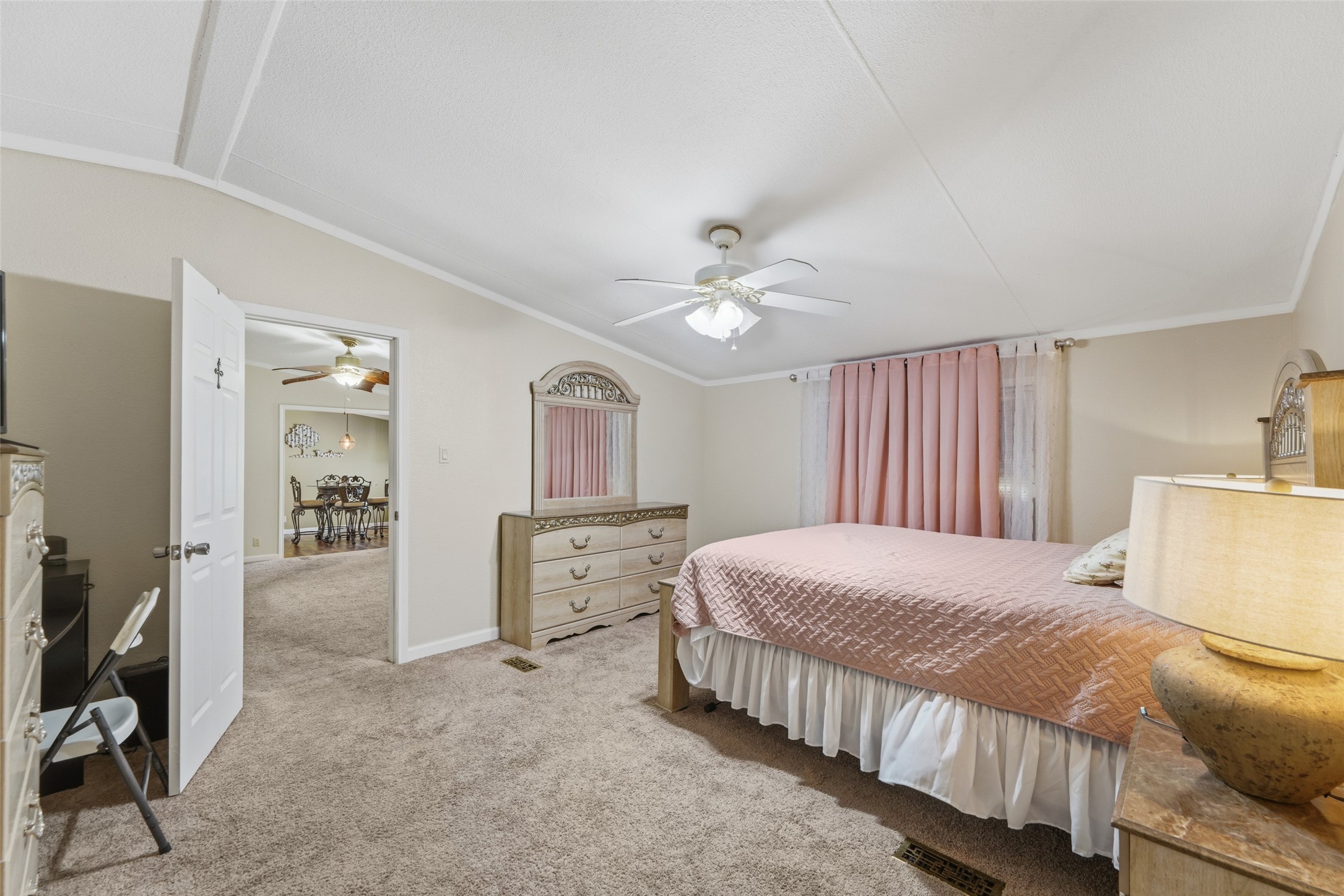 542 Private Road 4906