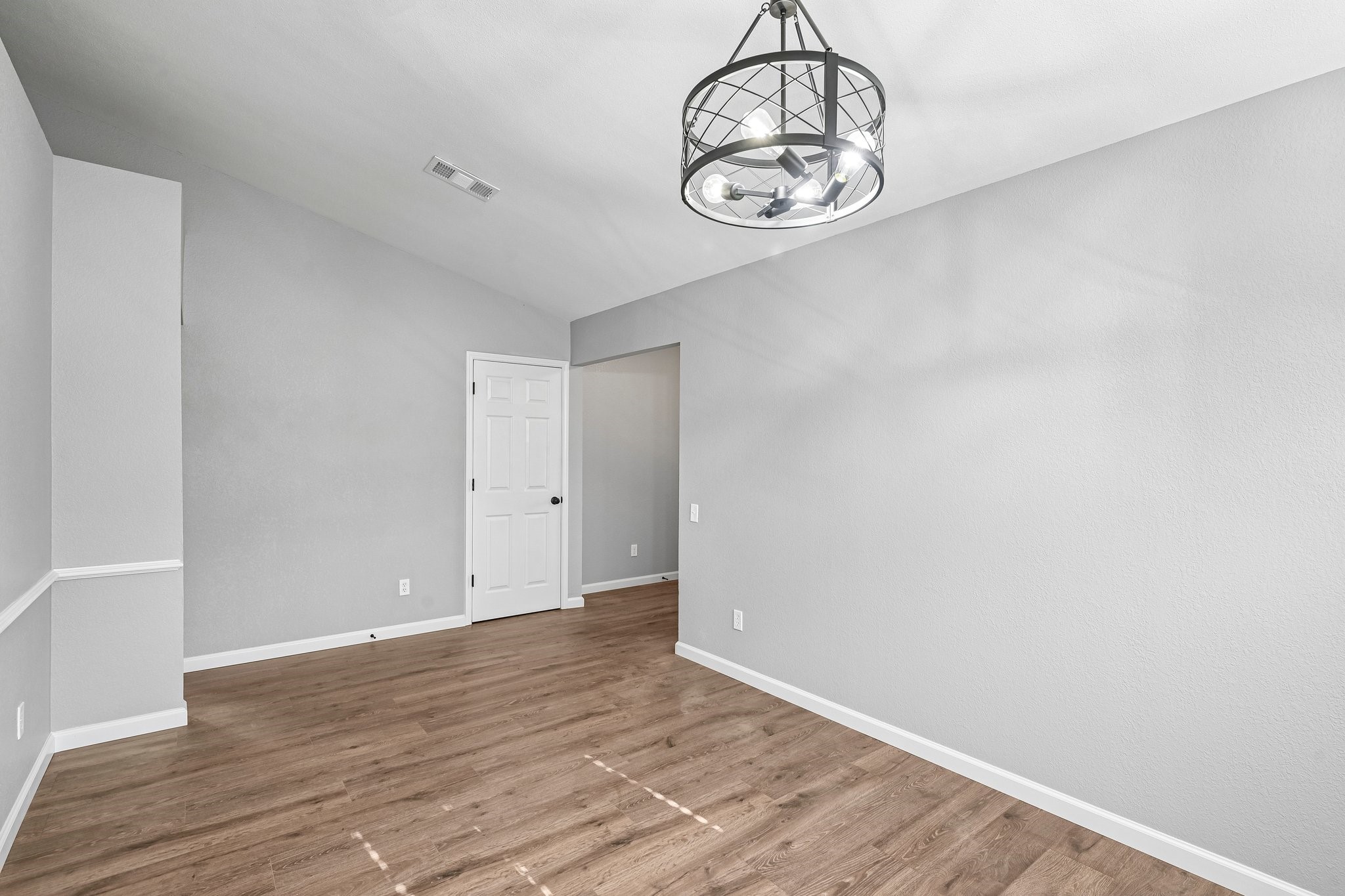 2609 Sagehill Drive