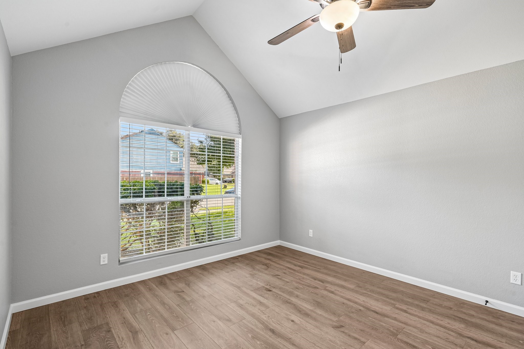 2609 Sagehill Drive
