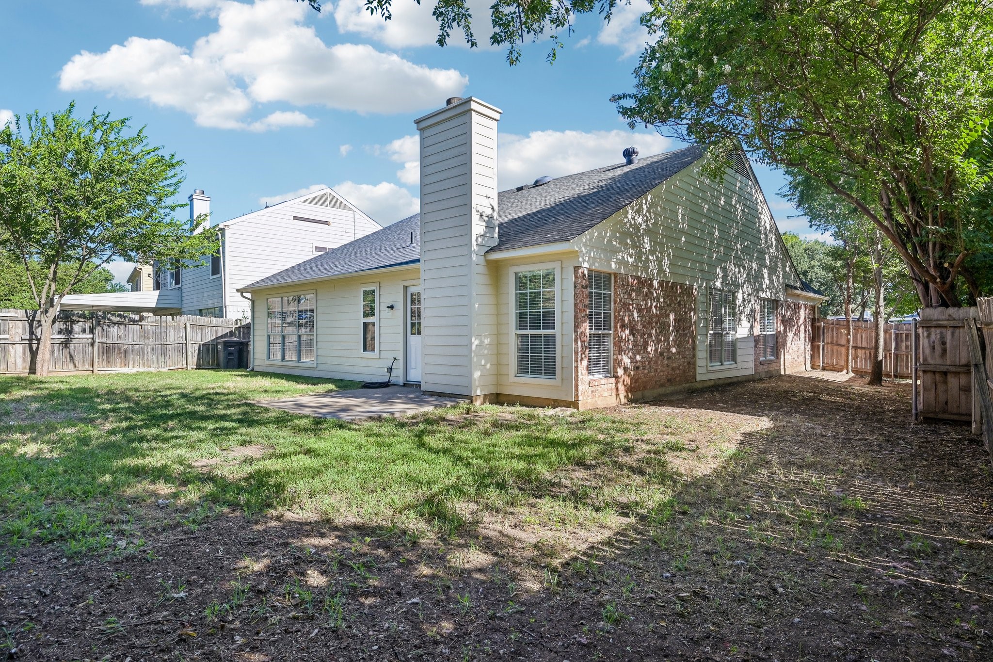 2609 Sagehill Drive