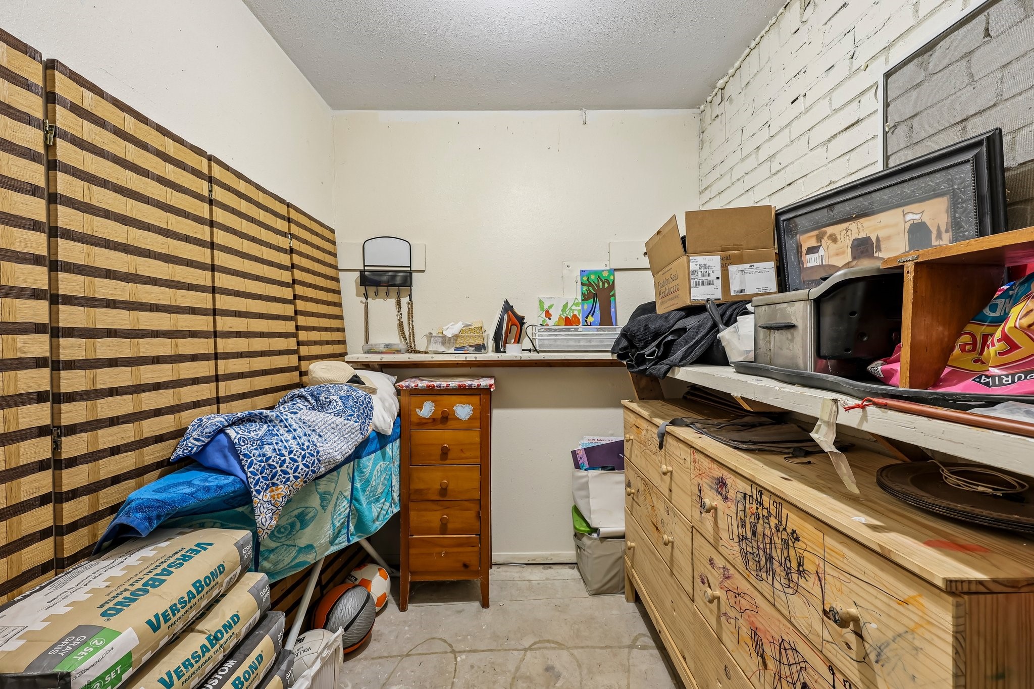2450 S Burleson Boulevard