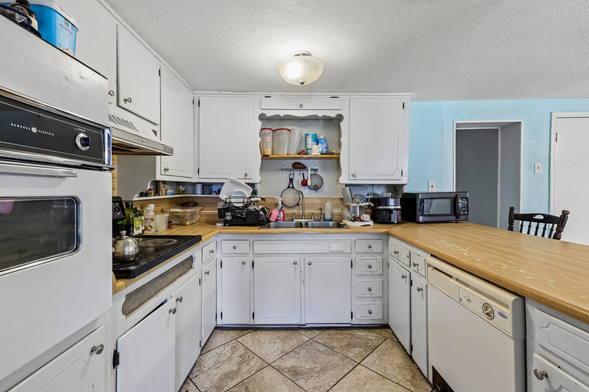 2450 S Burleson Boulevard