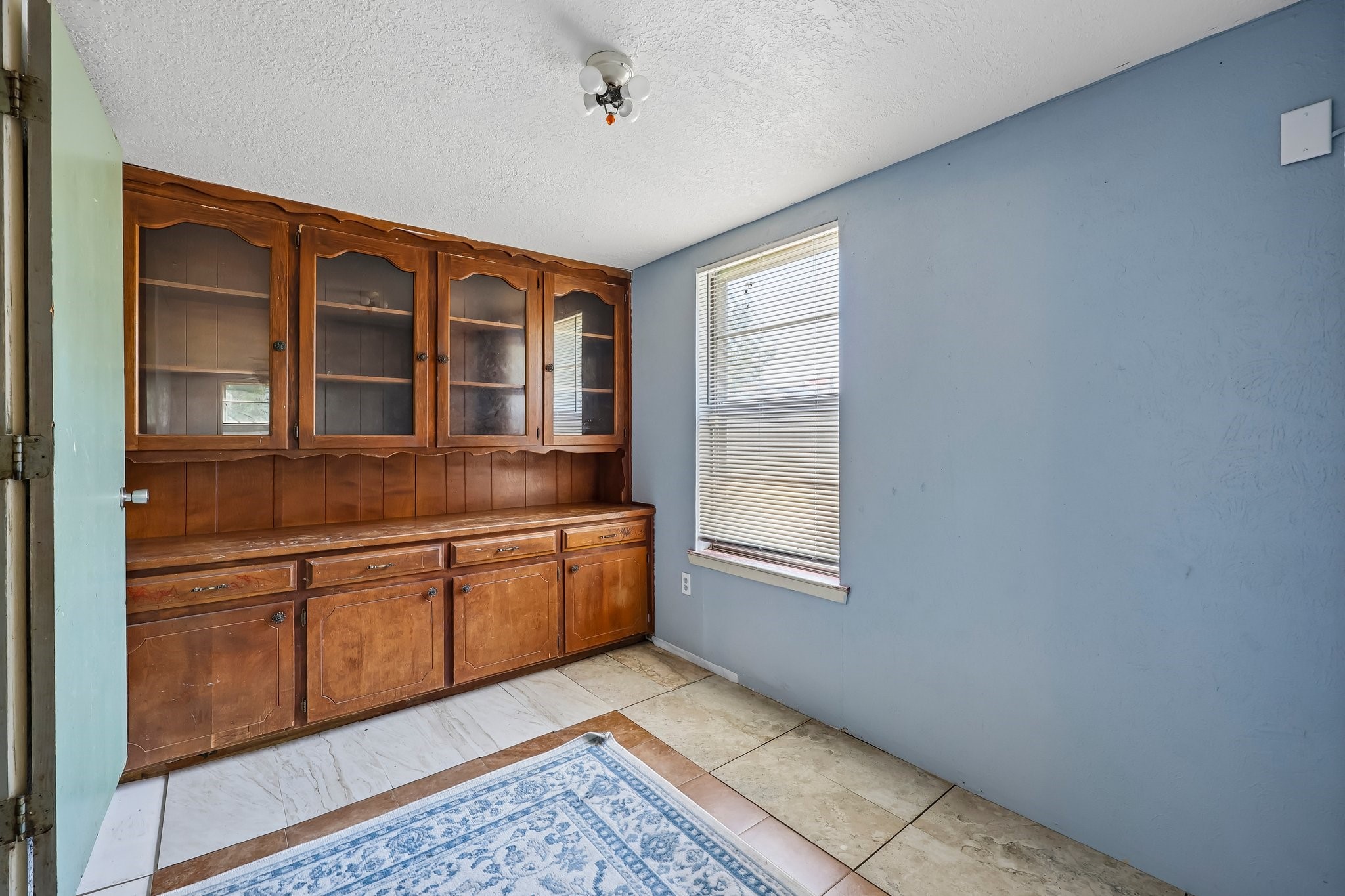2450 S Burleson Boulevard