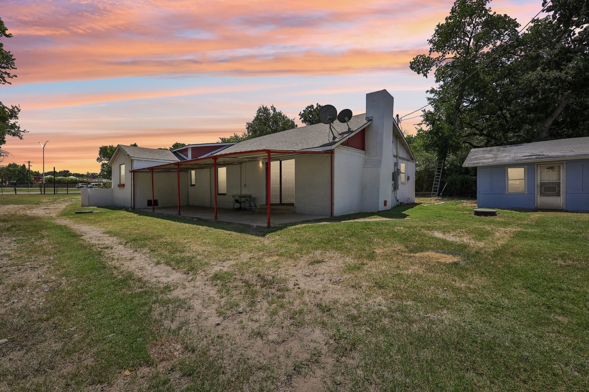 2450 S Burleson Boulevard