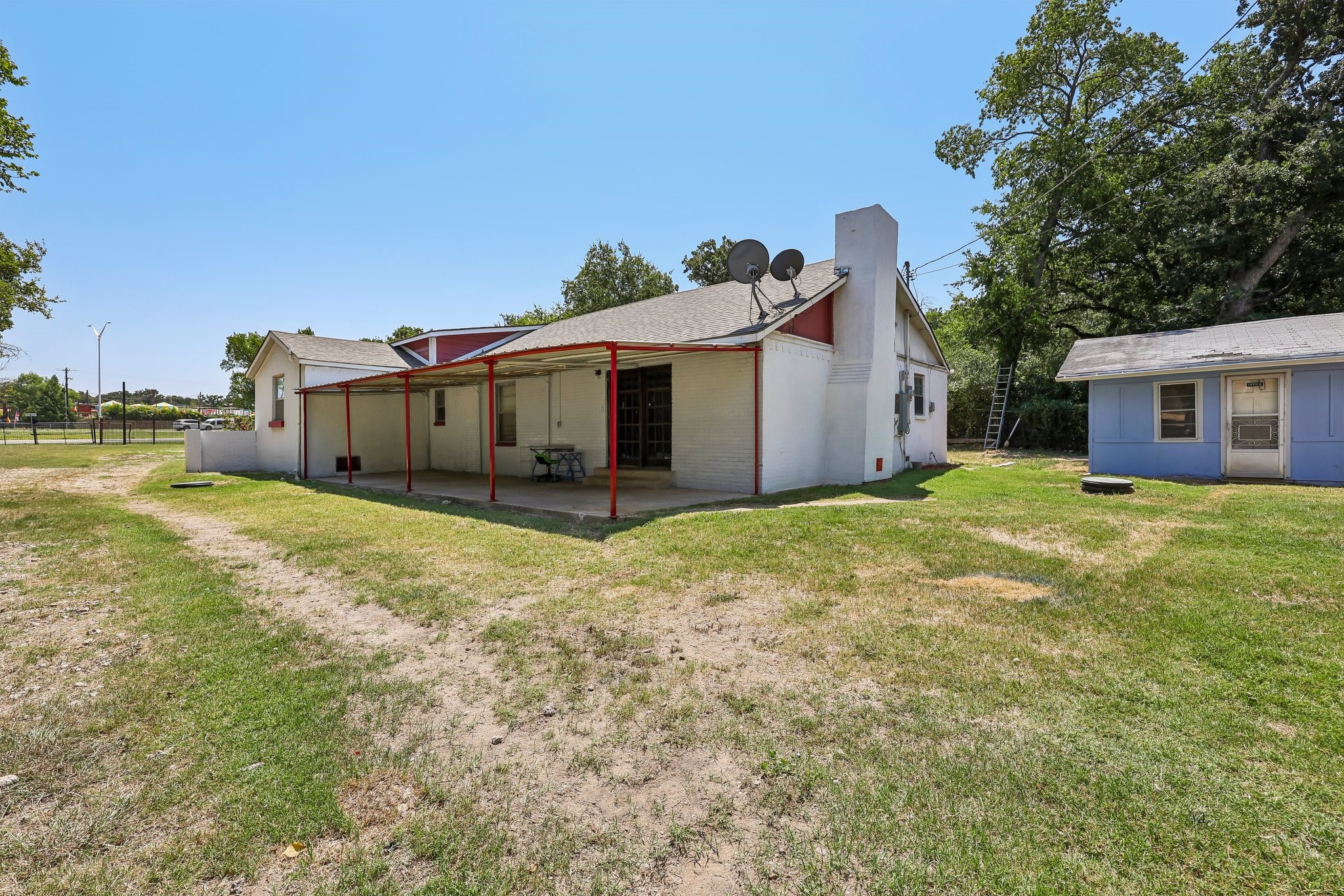 2450 S Burleson Boulevard