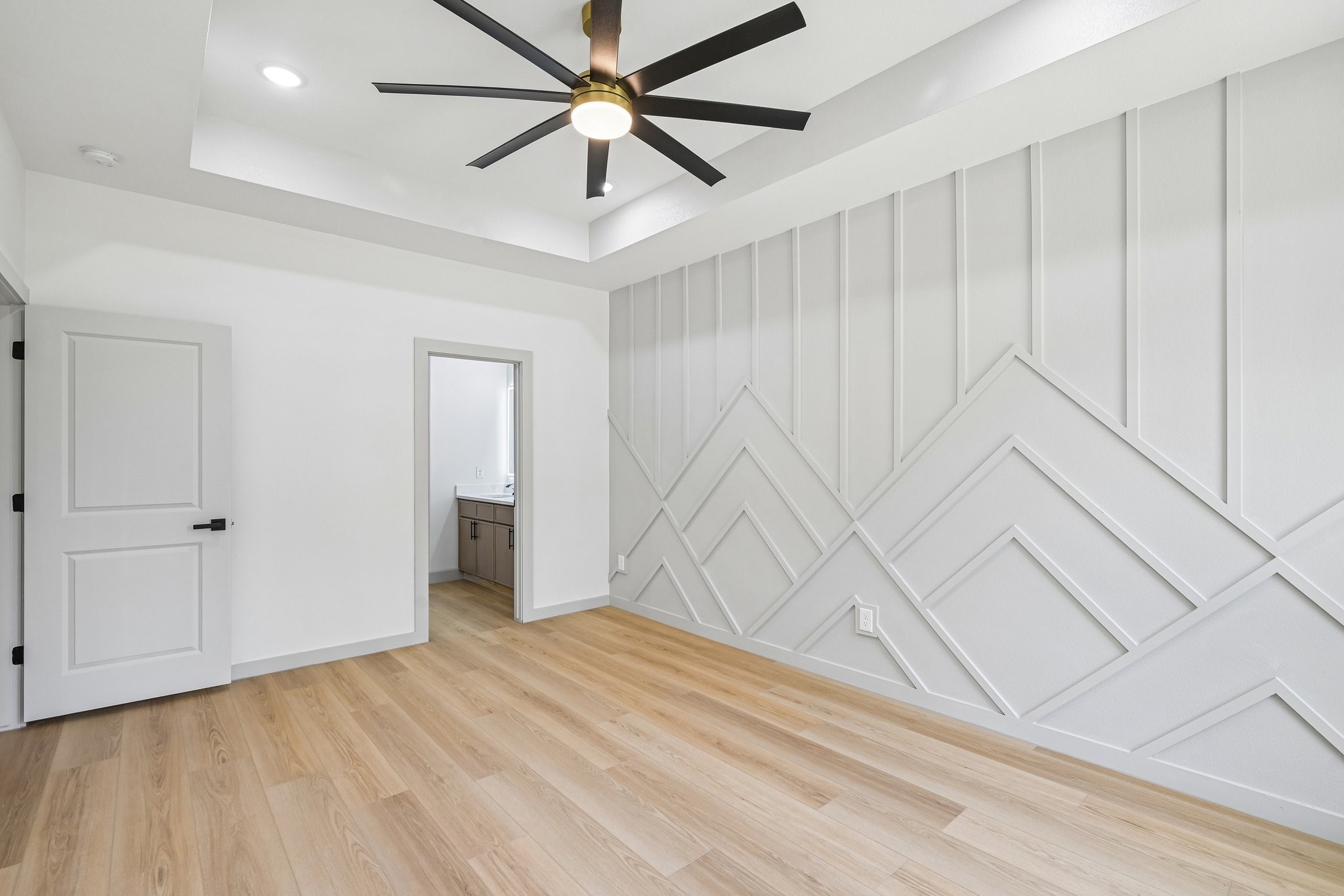 606 Netherland Drive
