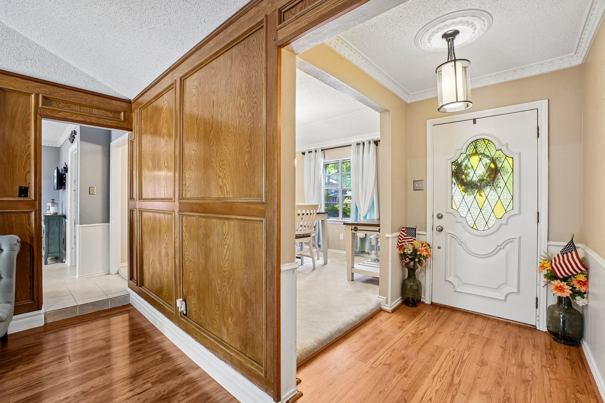 335 Robin Hill Lane