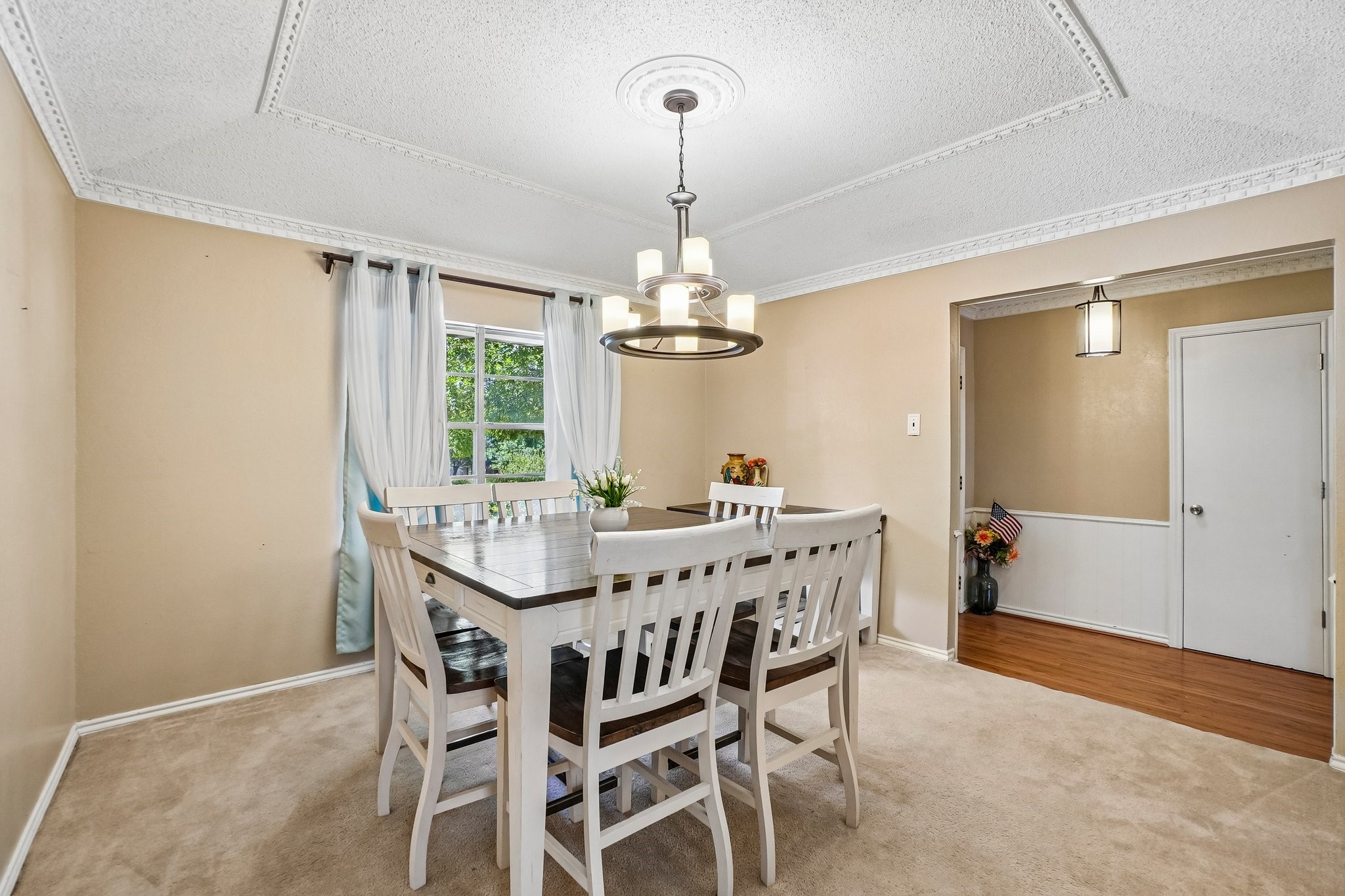 335 Robin Hill Lane