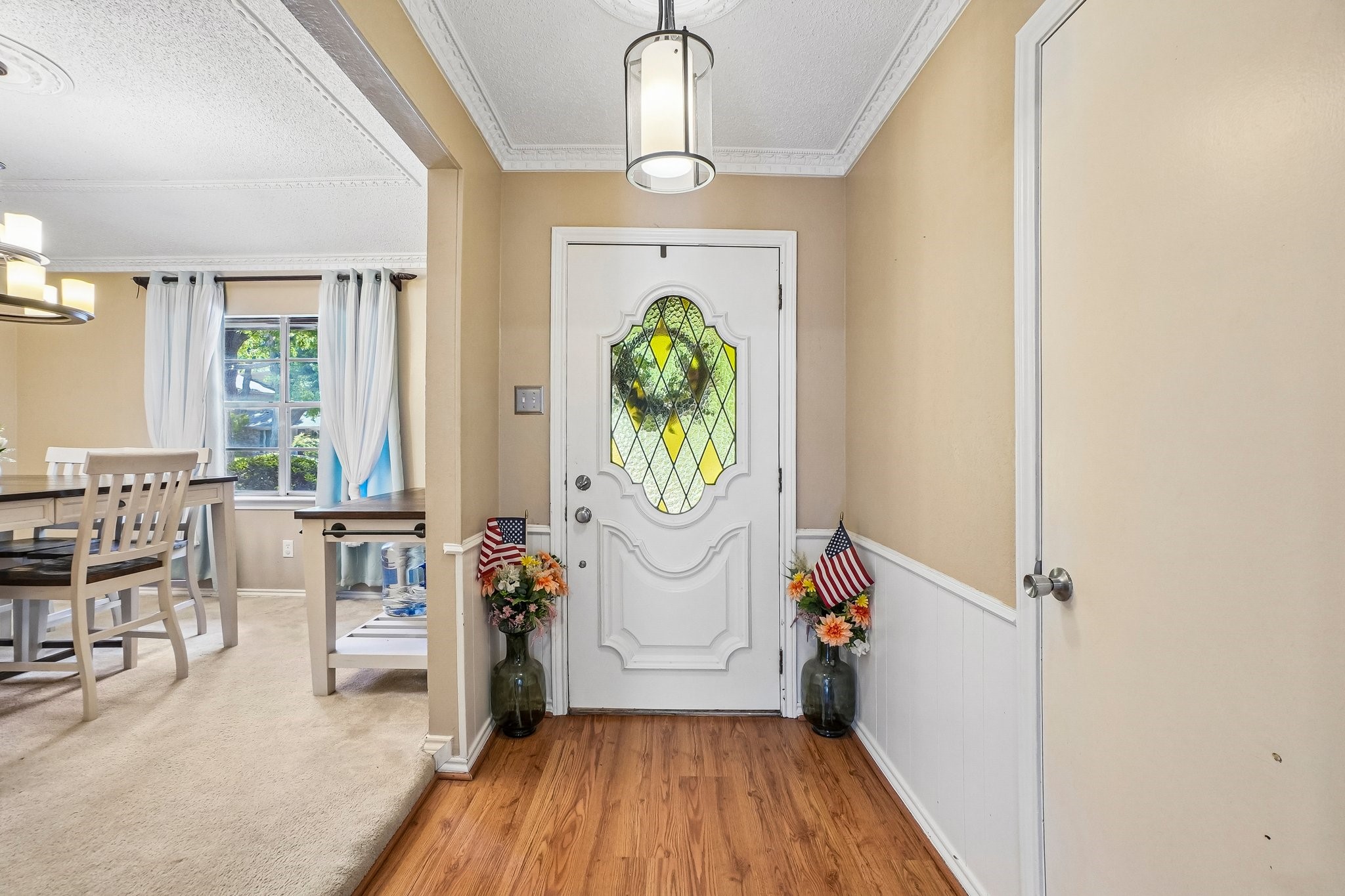 335 Robin Hill Lane