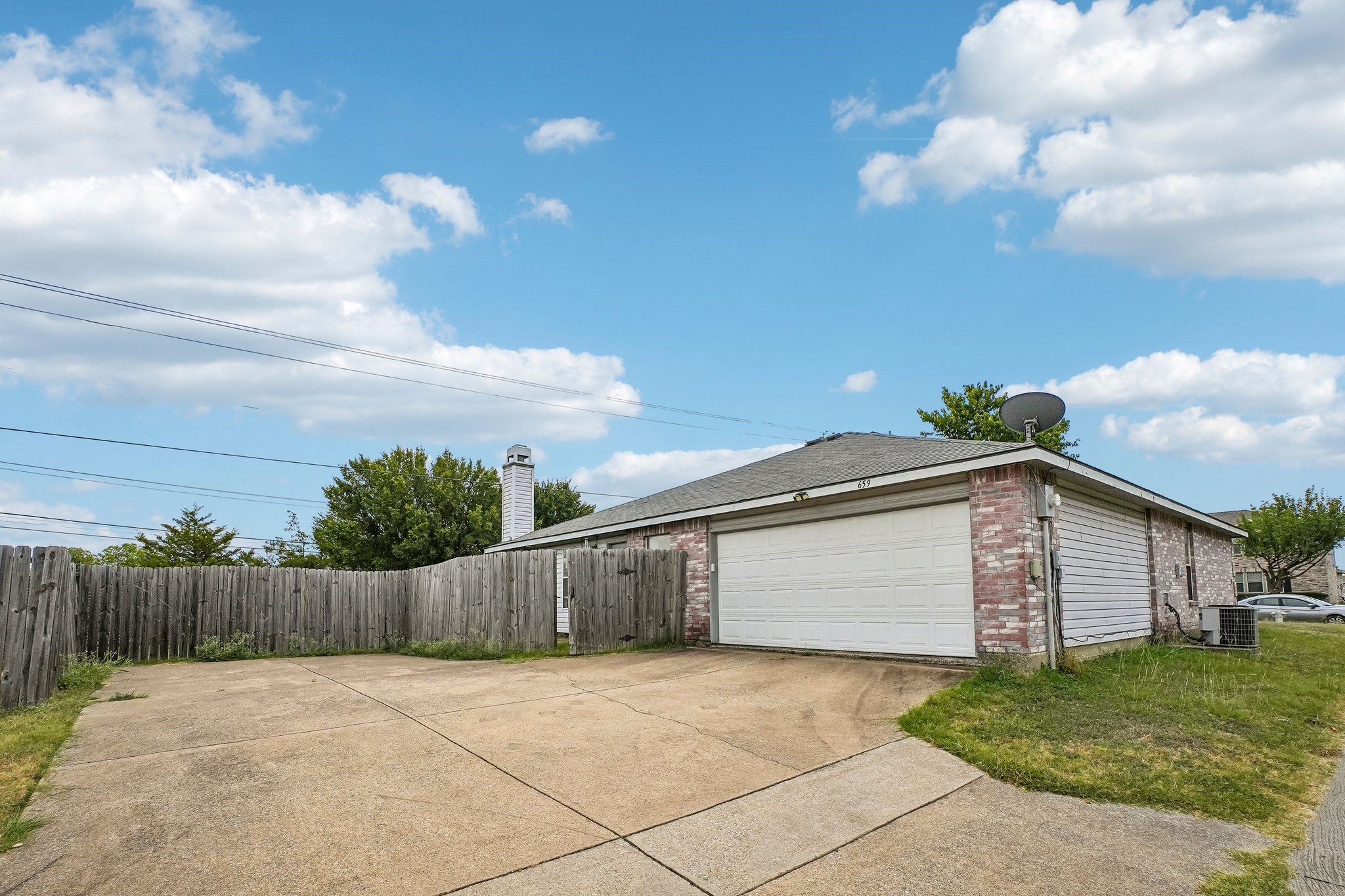 659 Pondview Drive