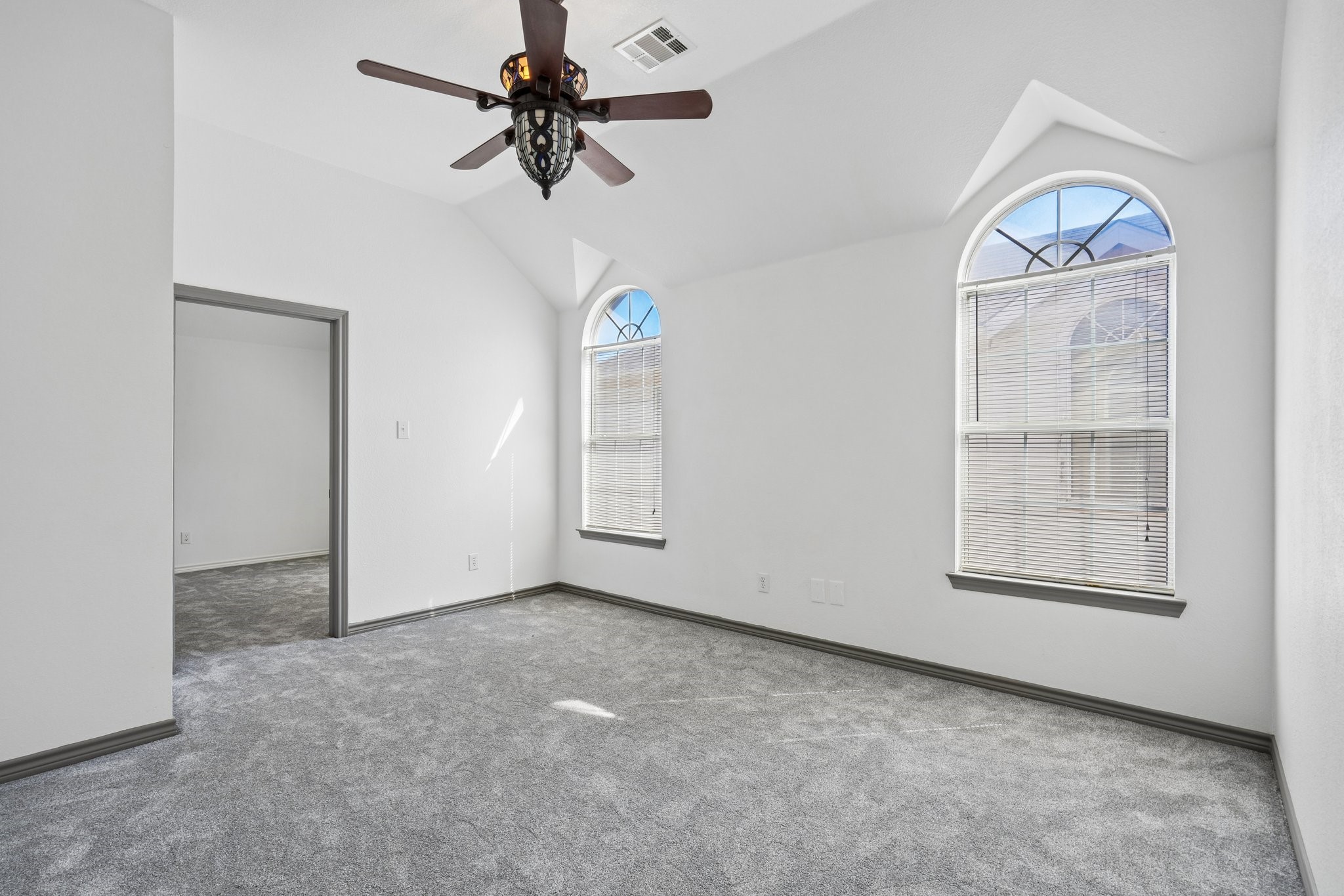1517 Mountain Laurel Lane
