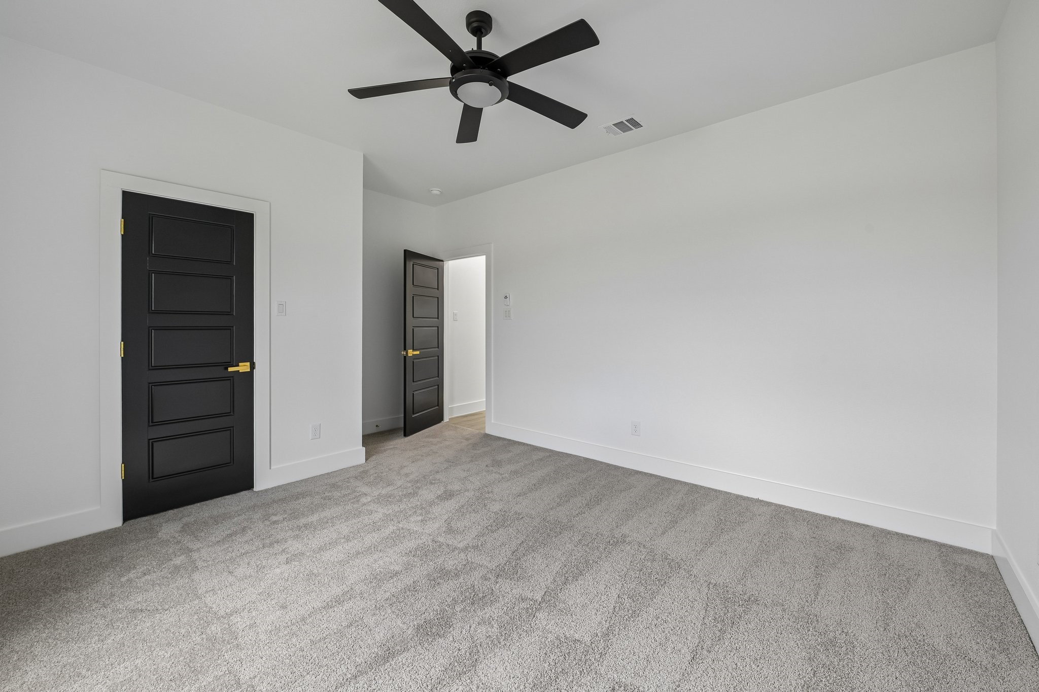 6605 Buffalo Ridge Circle